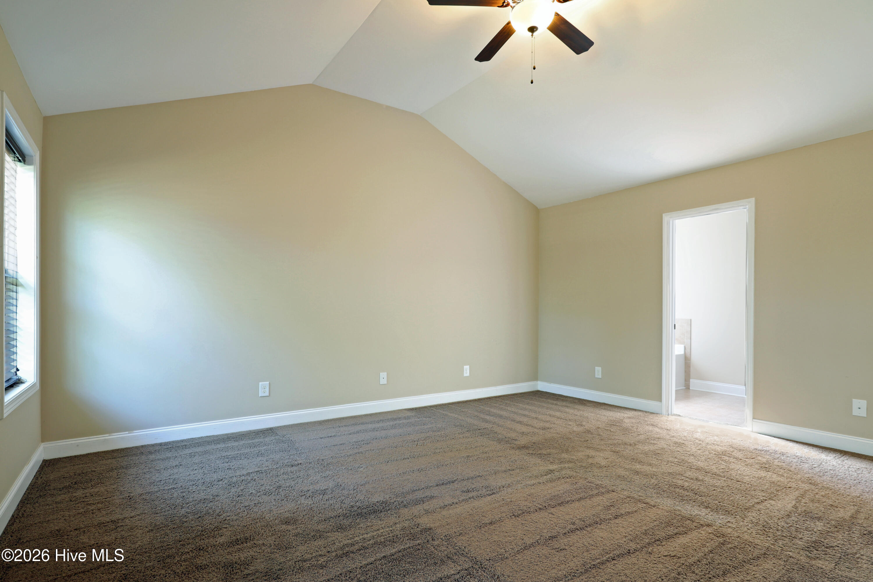 39 Forest Lake Drive Property Photo 26
