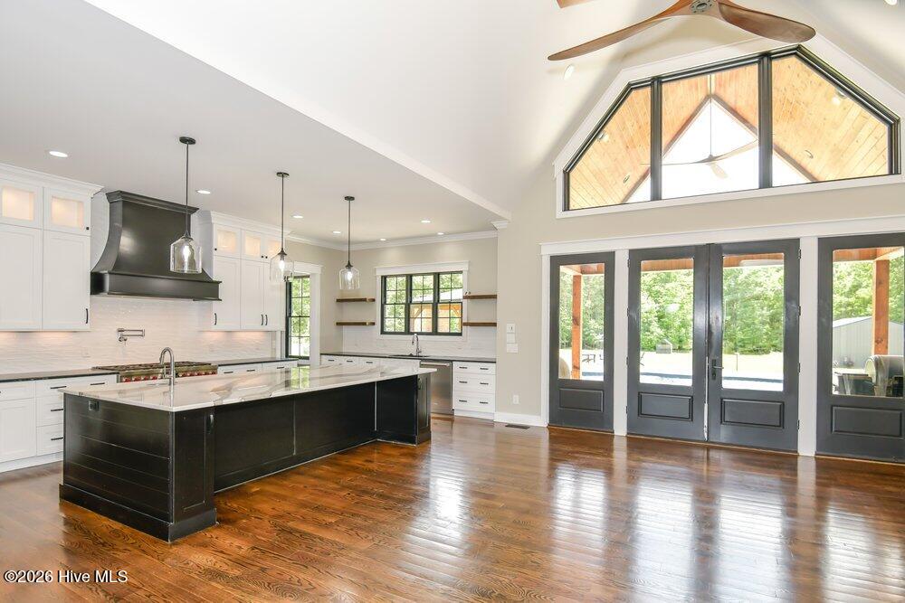 356 Graham Road Property Photo 12