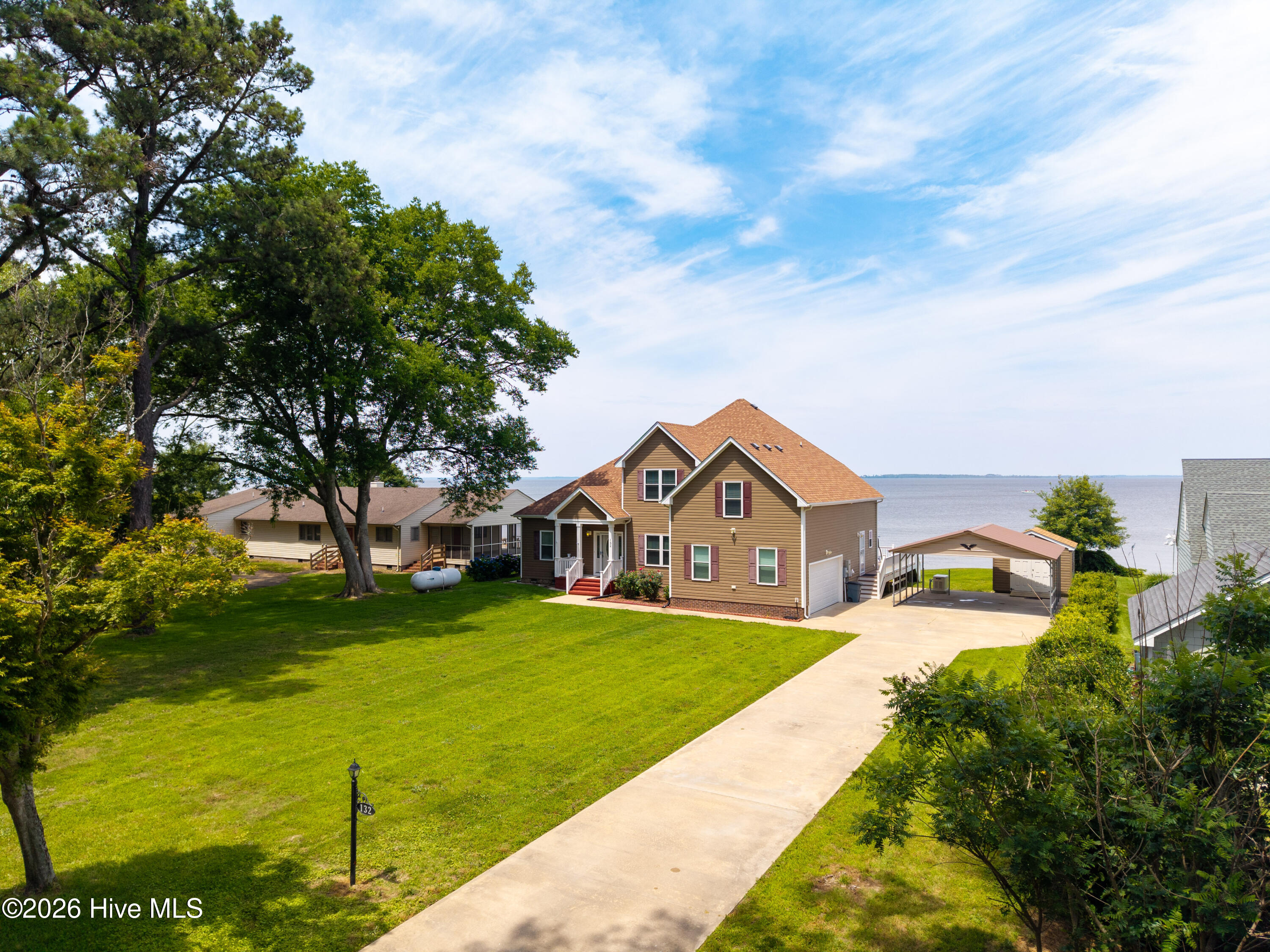 132 Romm Point Property Photo 3