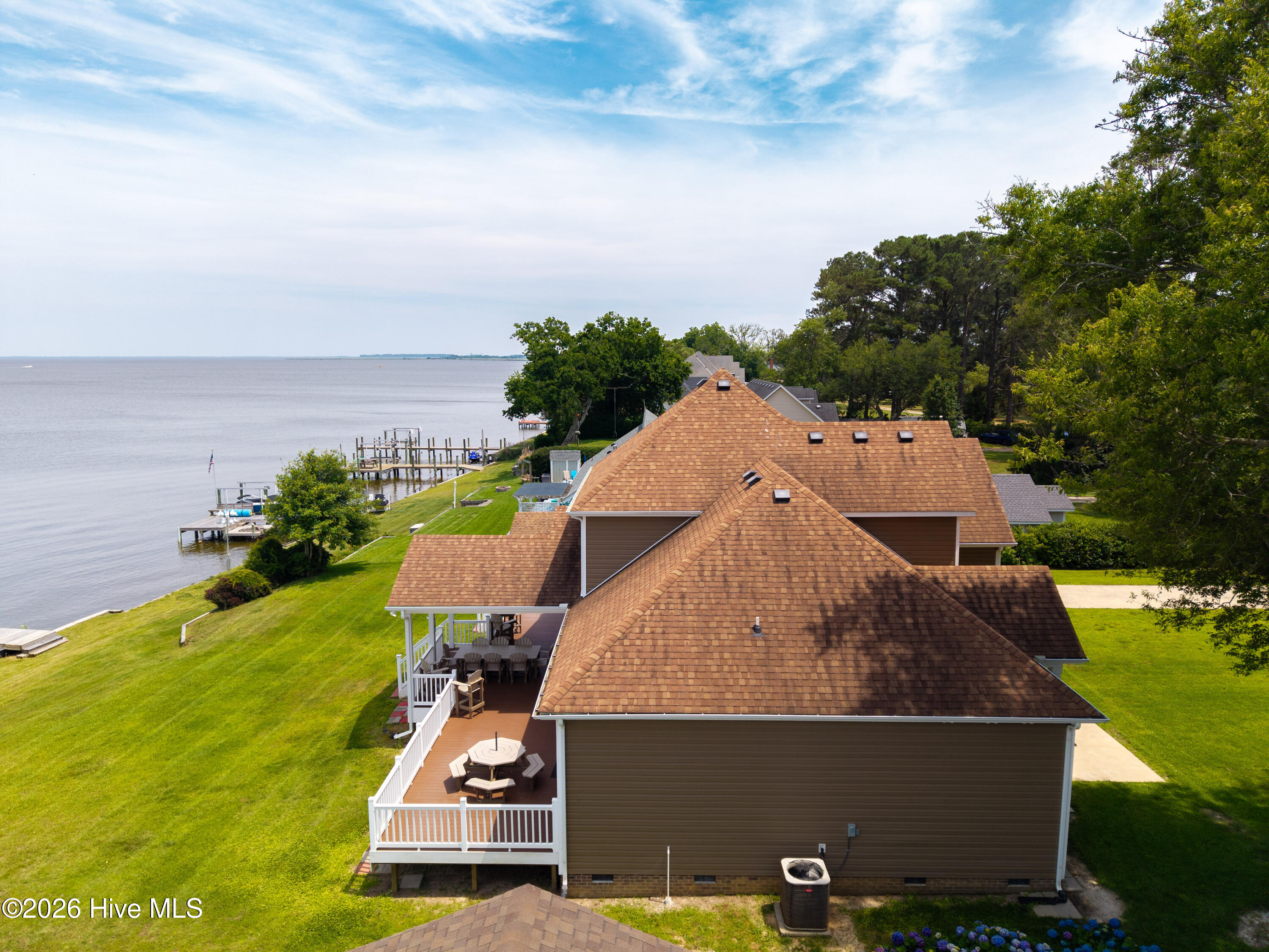 132 Romm Point Property Photo 7