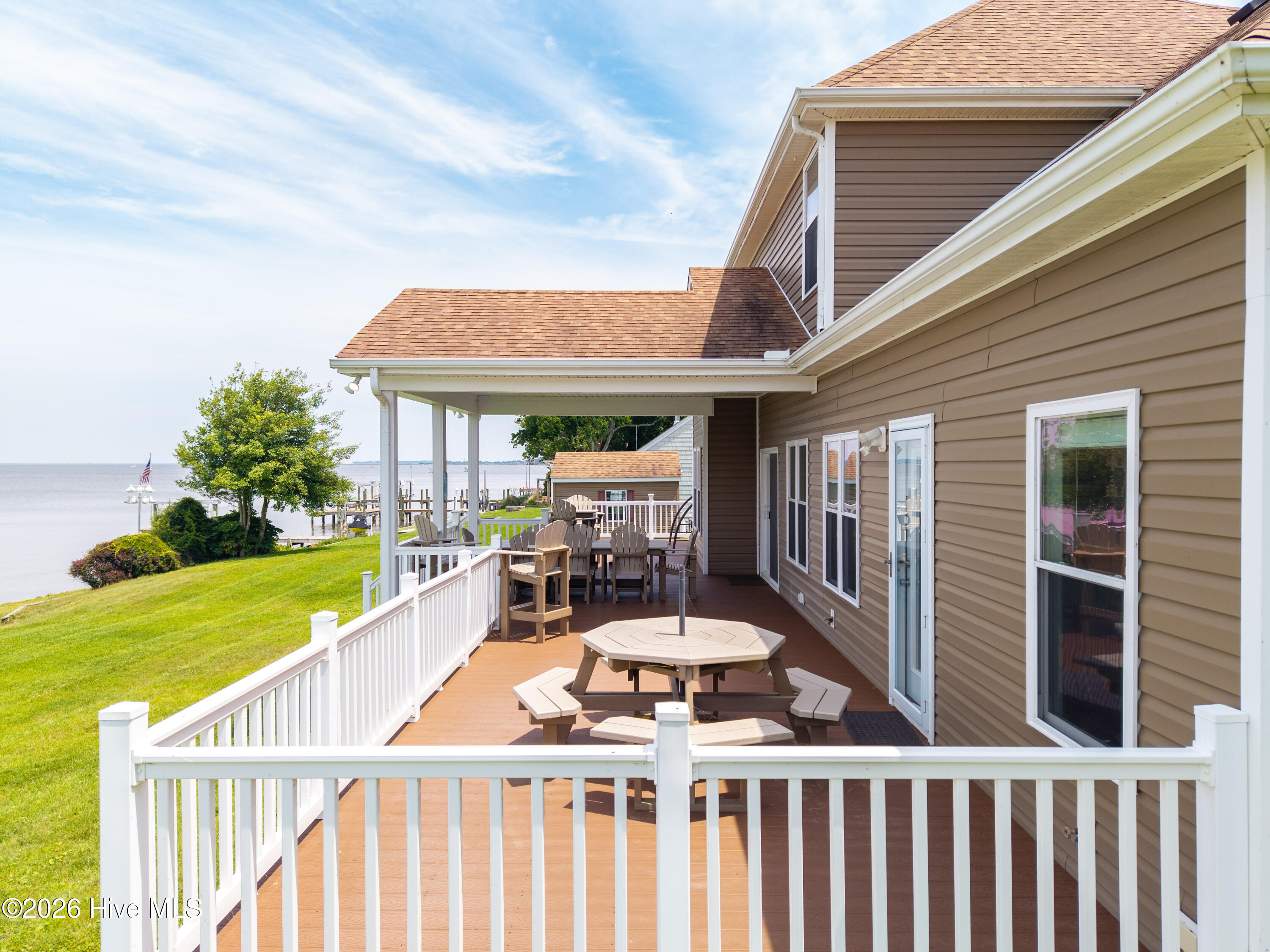 132 Romm Point Property Photo 8