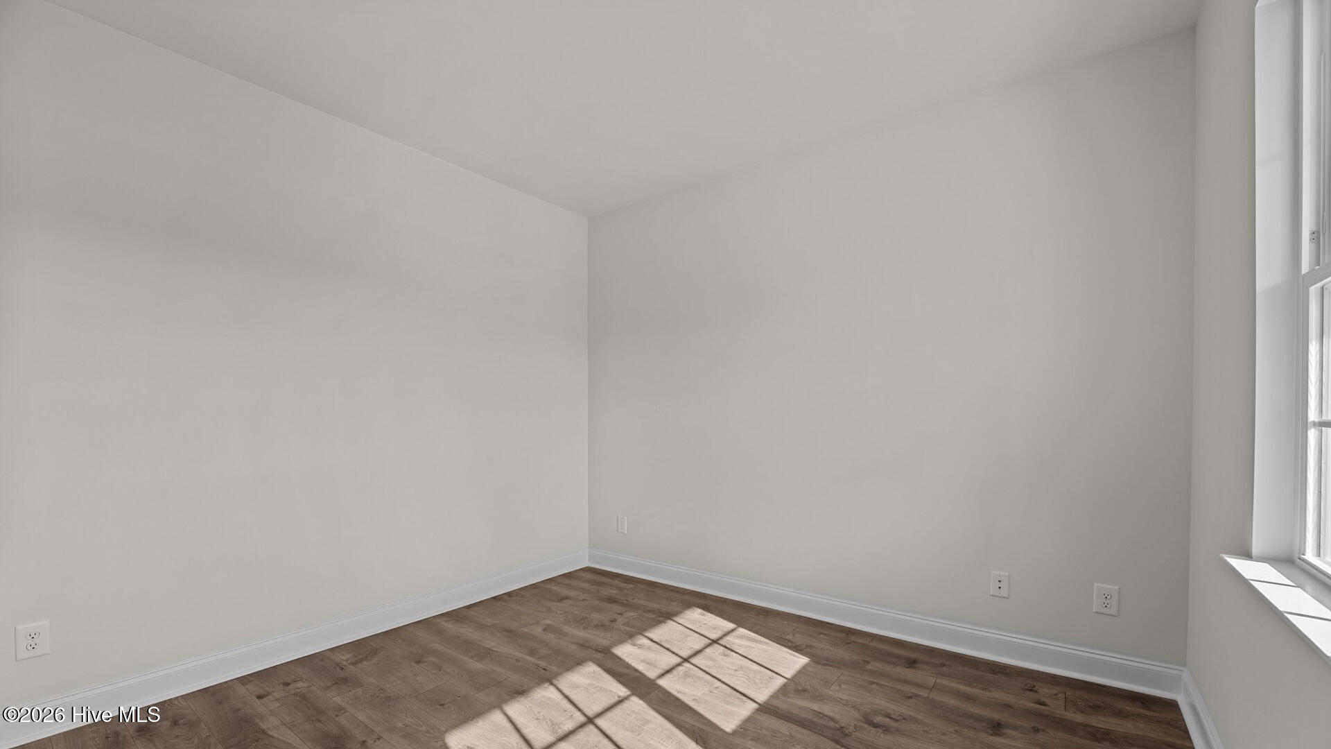 2709 Mindy Way Property Photo 7
