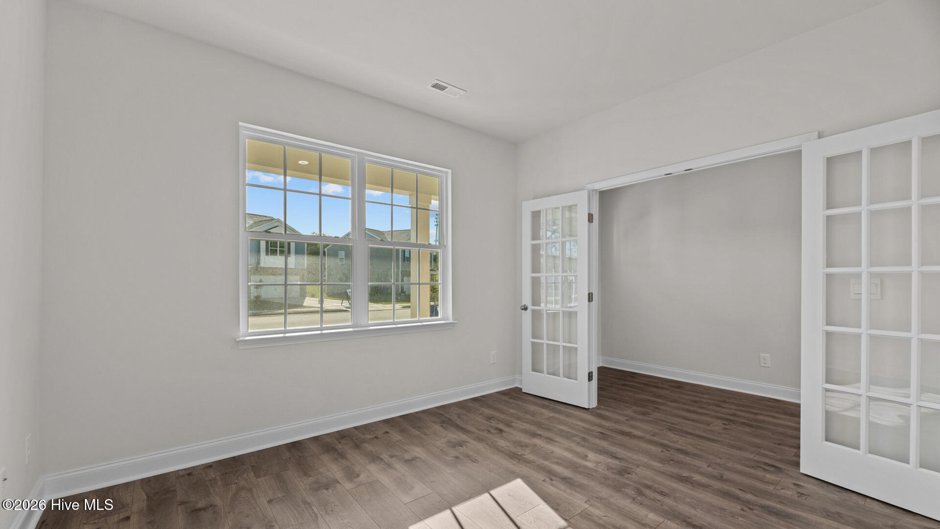 2709 Mindy Way Property Photo 8
