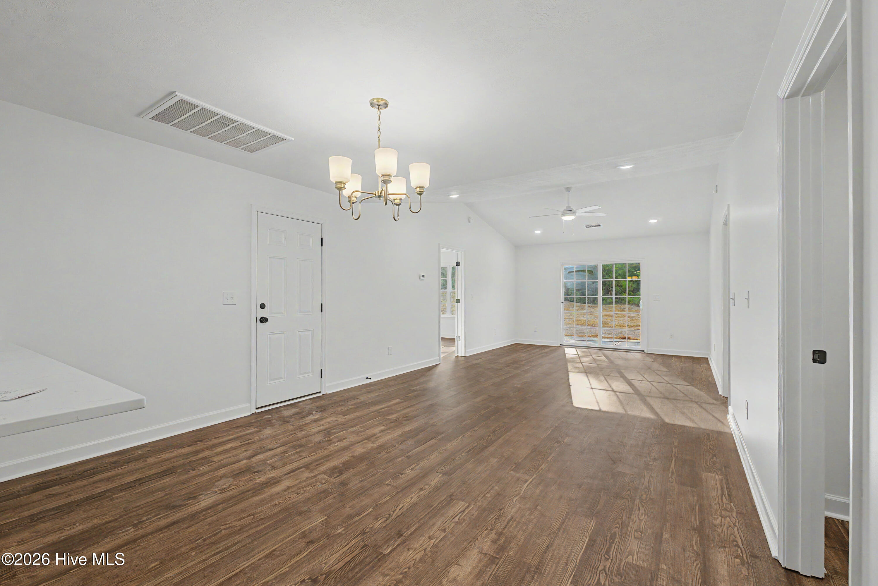 4416 Seago Road Property Photo 3