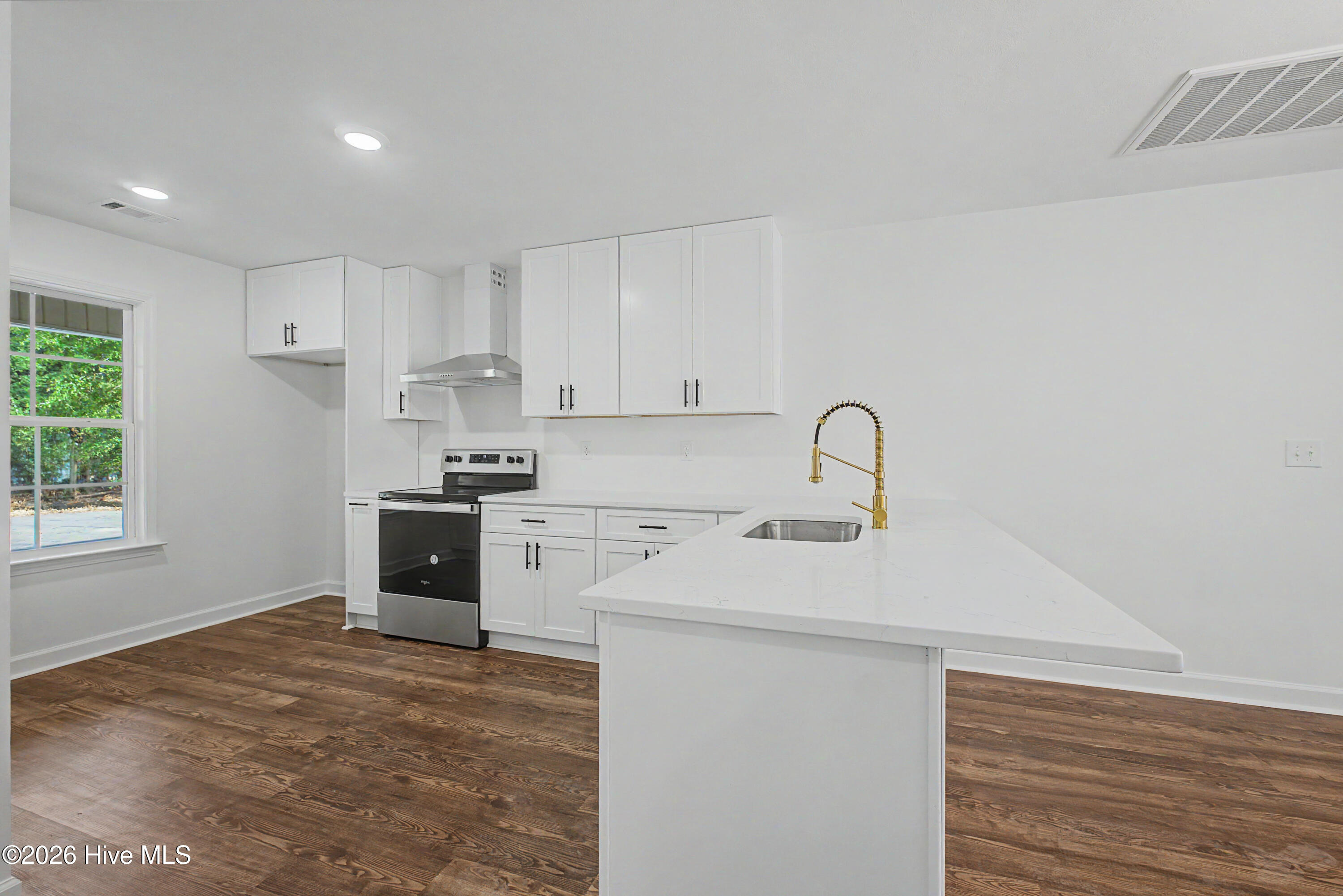 4416 Seago Road Property Photo 6