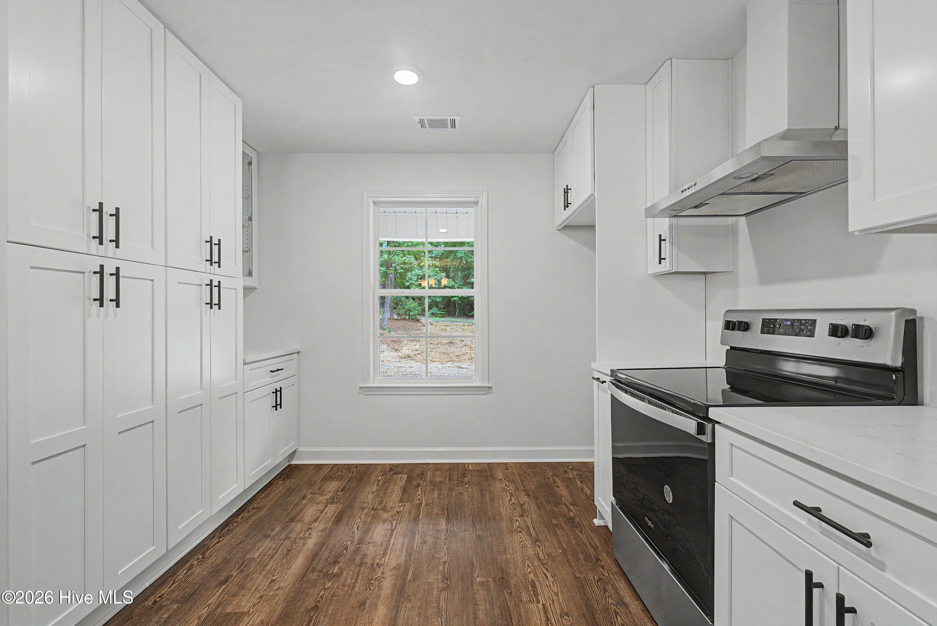 4417 Seago Road Property Photo 9