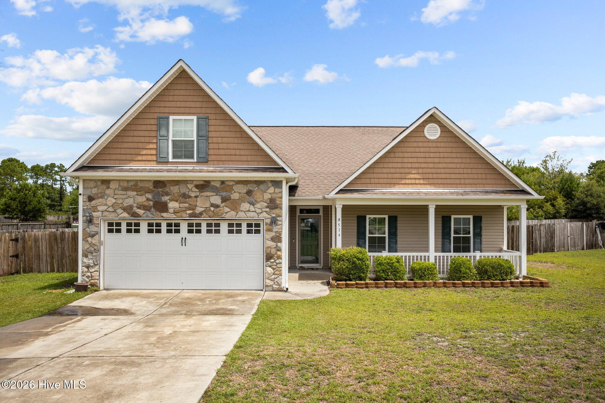 514 Aberdineshire Court Property Photo 4