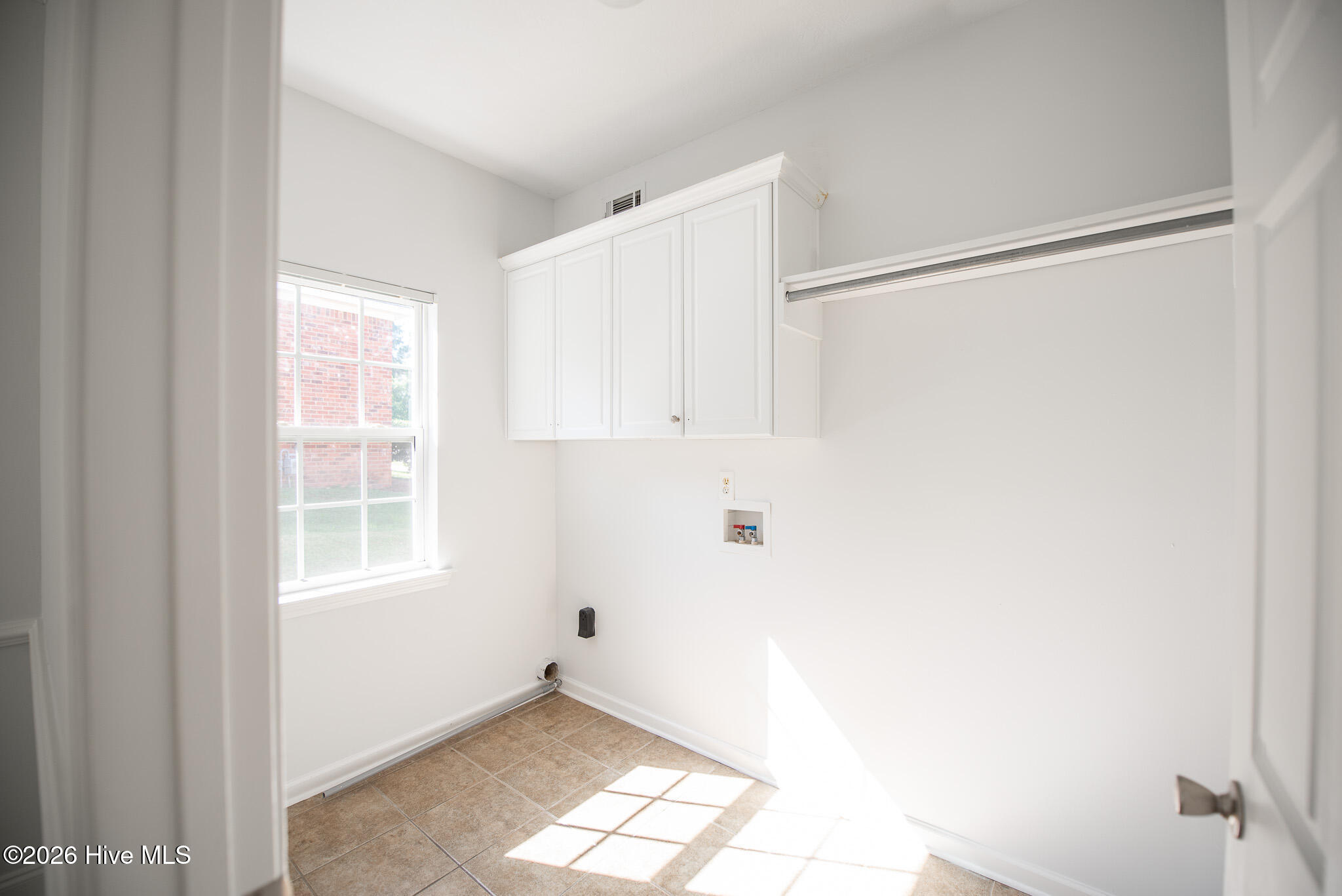 1612 Jamestown Avenue Property Photo 29