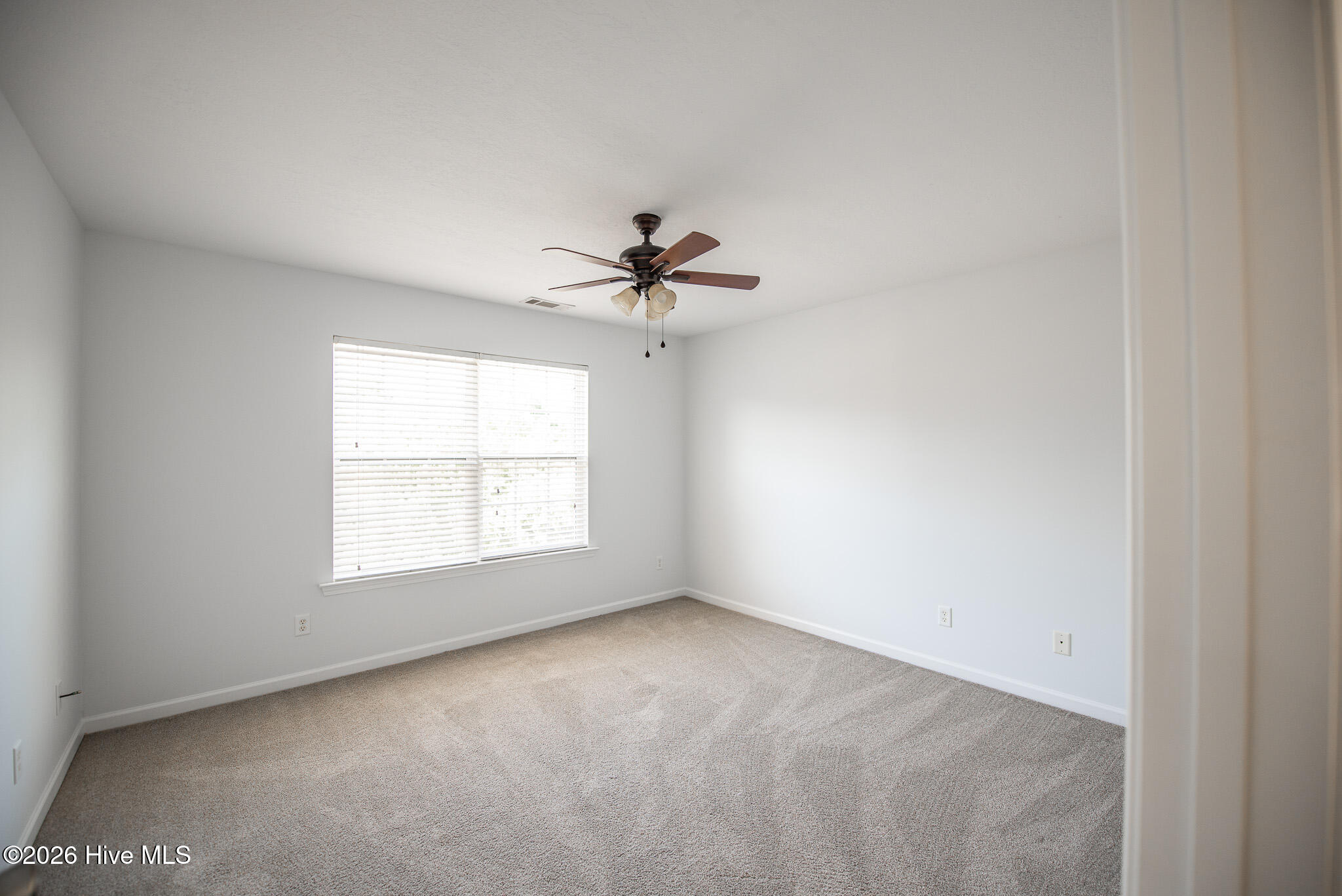 1612 Jamestown Avenue Property Photo 42