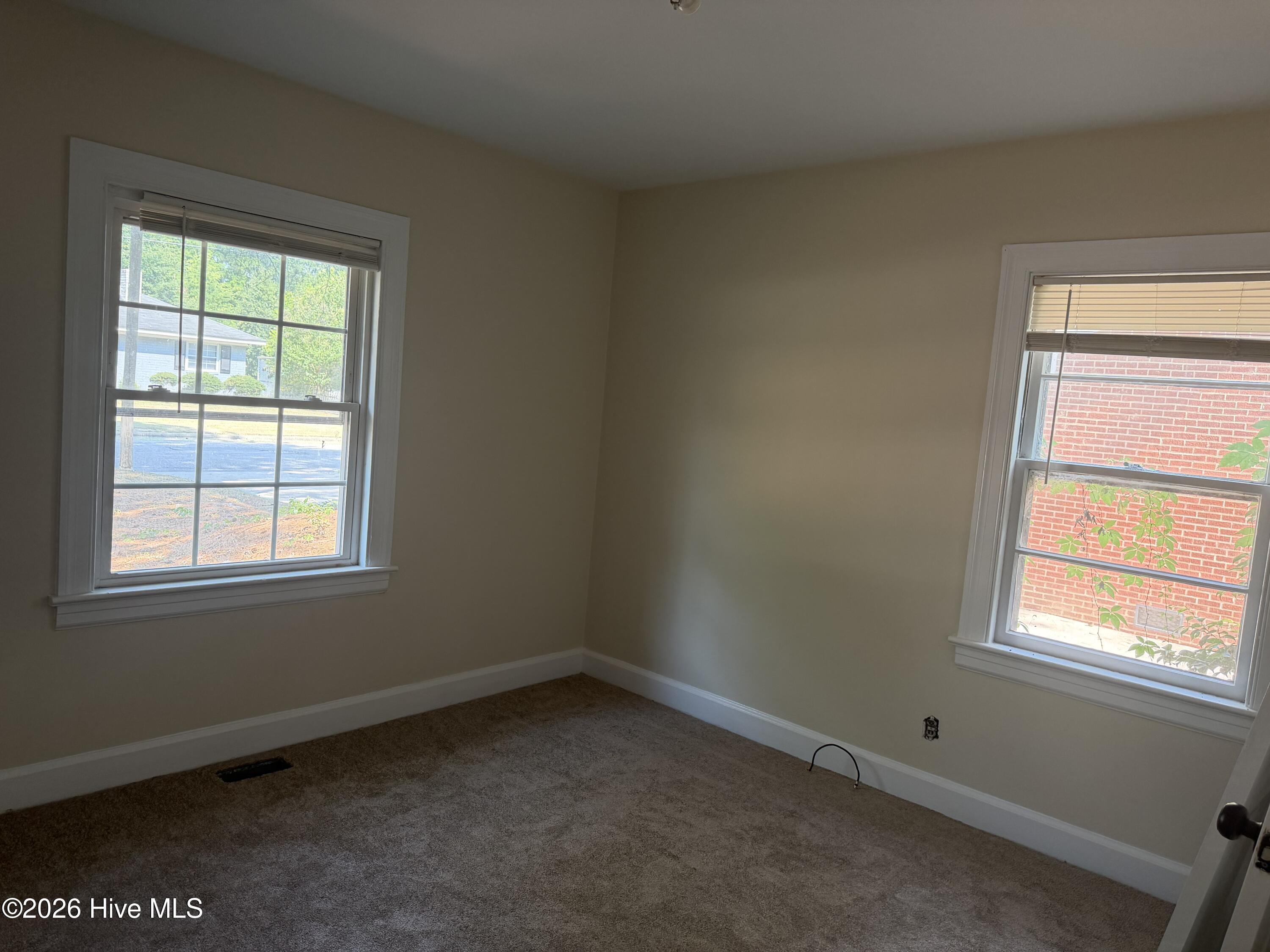 305 Dewey Street Sw Property Photo 8