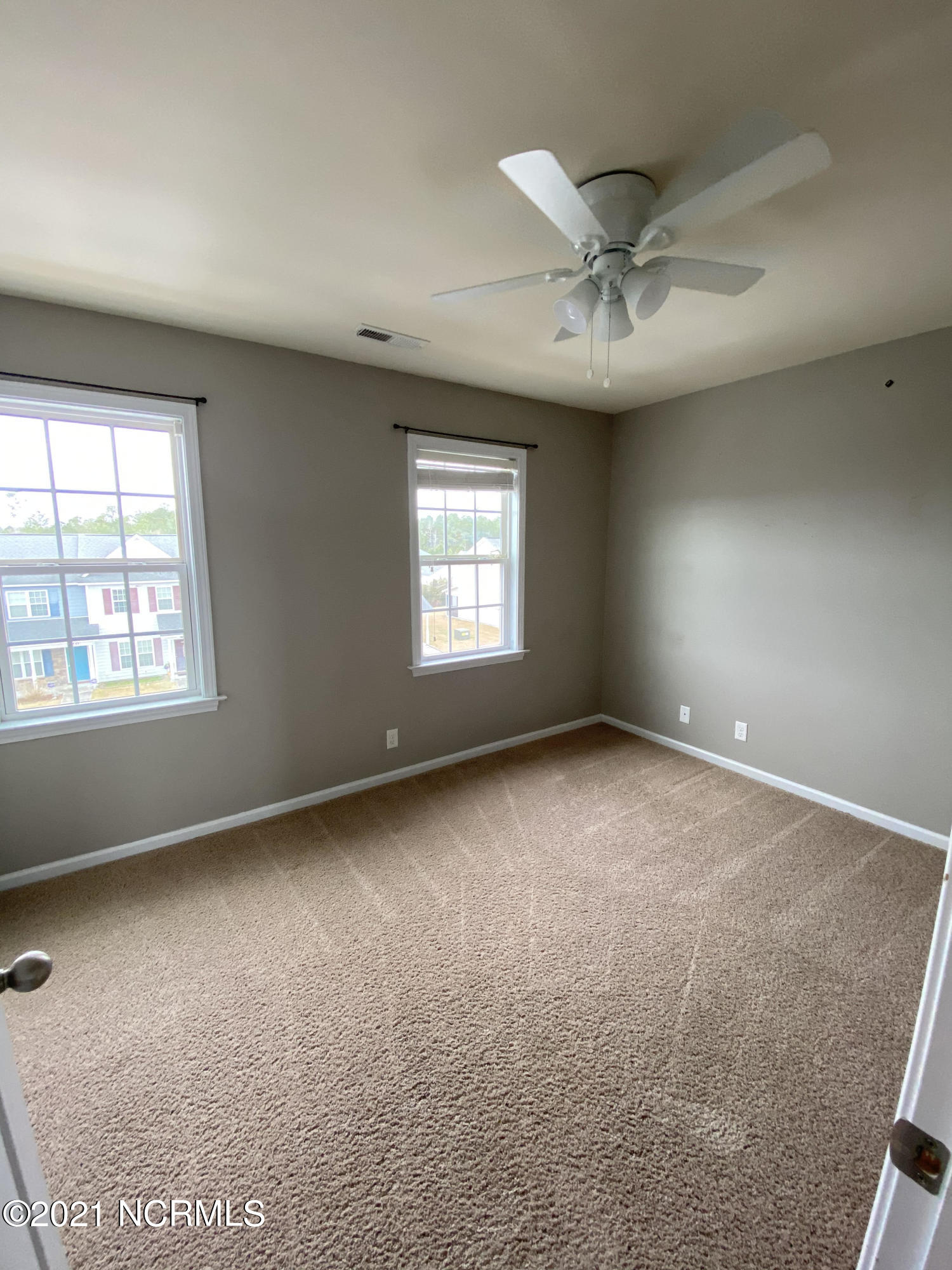 419 Caldwell Loop Property Photo 10