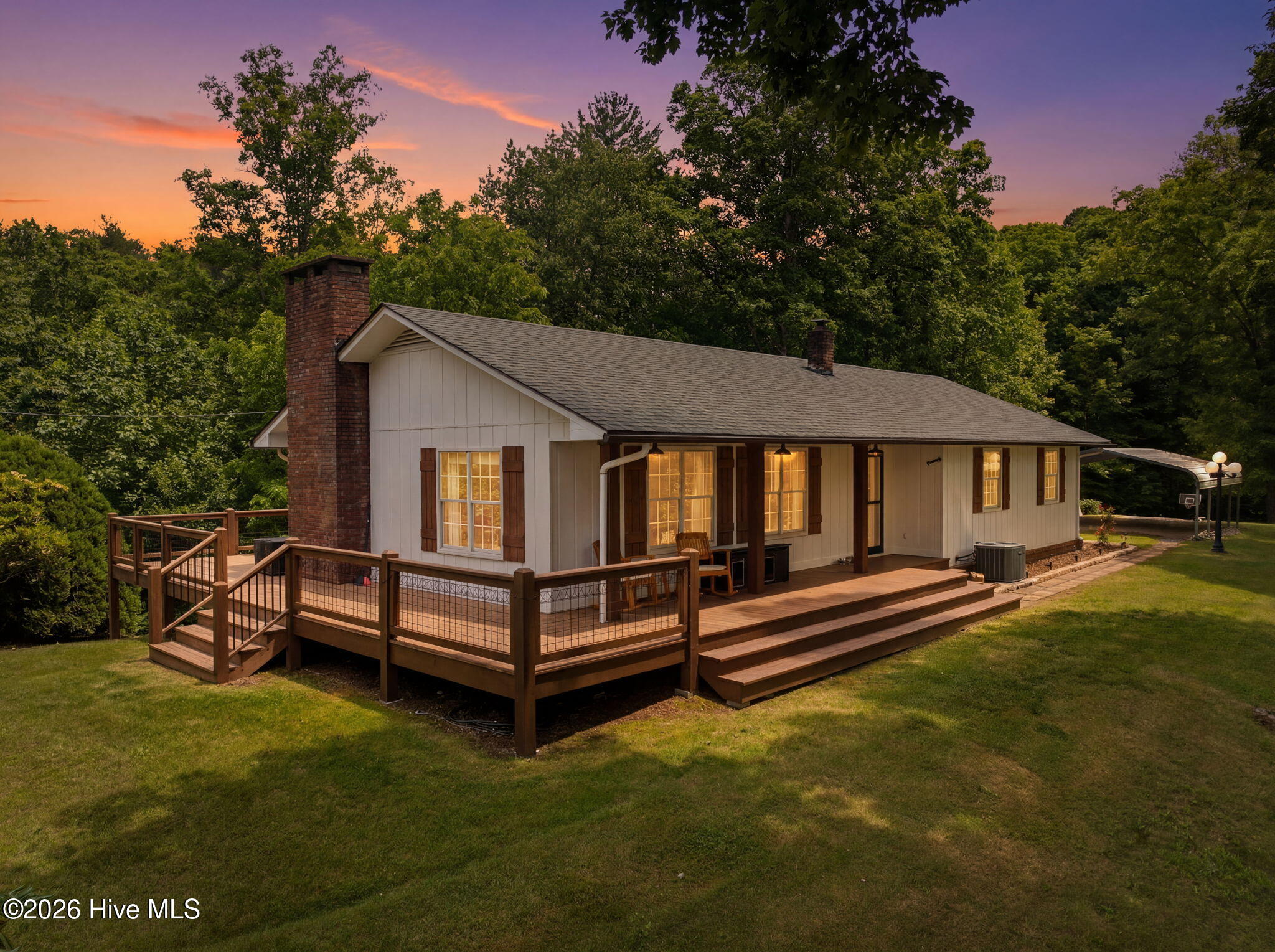 305 White Mountain Road Property Photo 1
