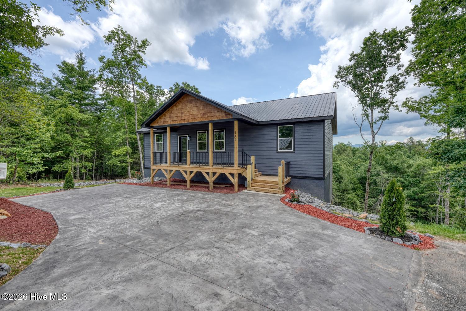 140 Short Oak Run Property Photo 54