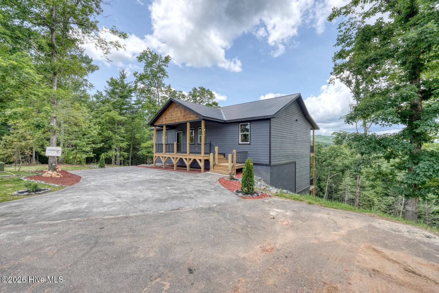 140 Short Oak Run Property Photo 55