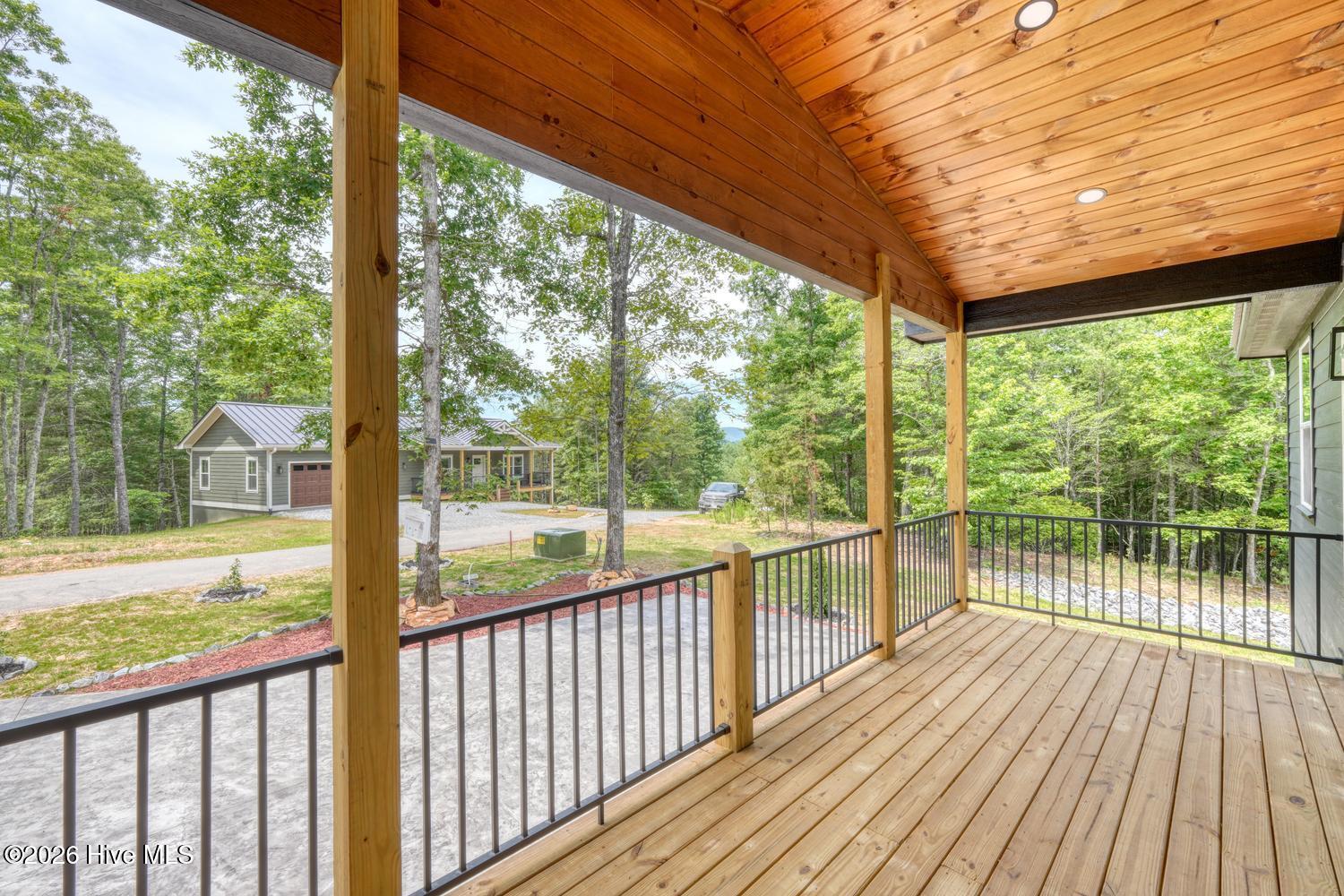 140 Short Oak Run Property Photo 66
