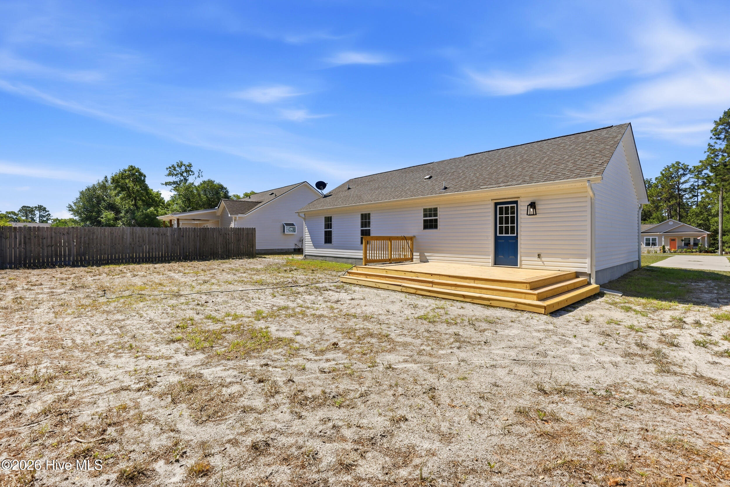 87 S High Point Road Property Photo 25
