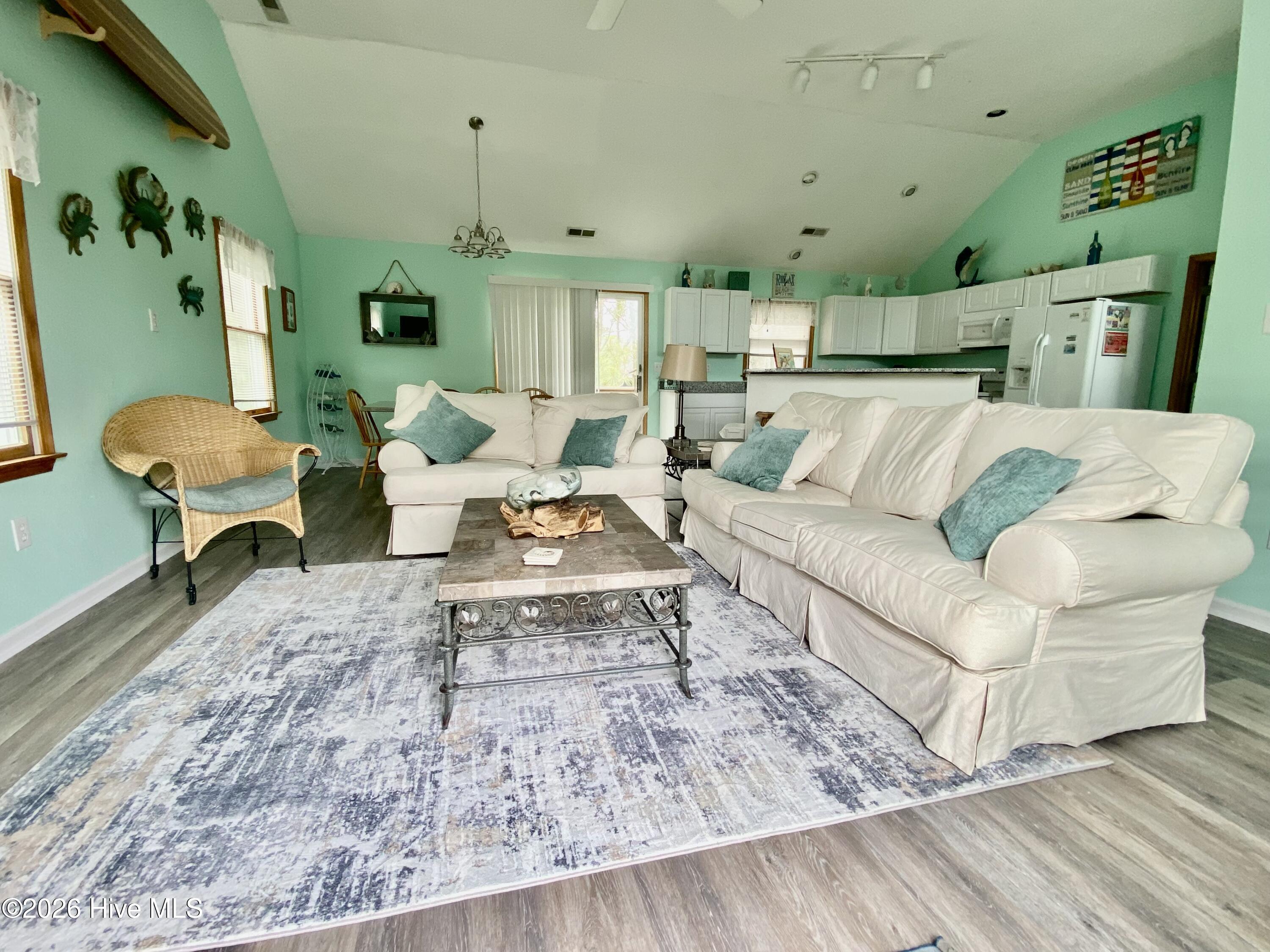 1278 Lakeside Drive Property Photo 10