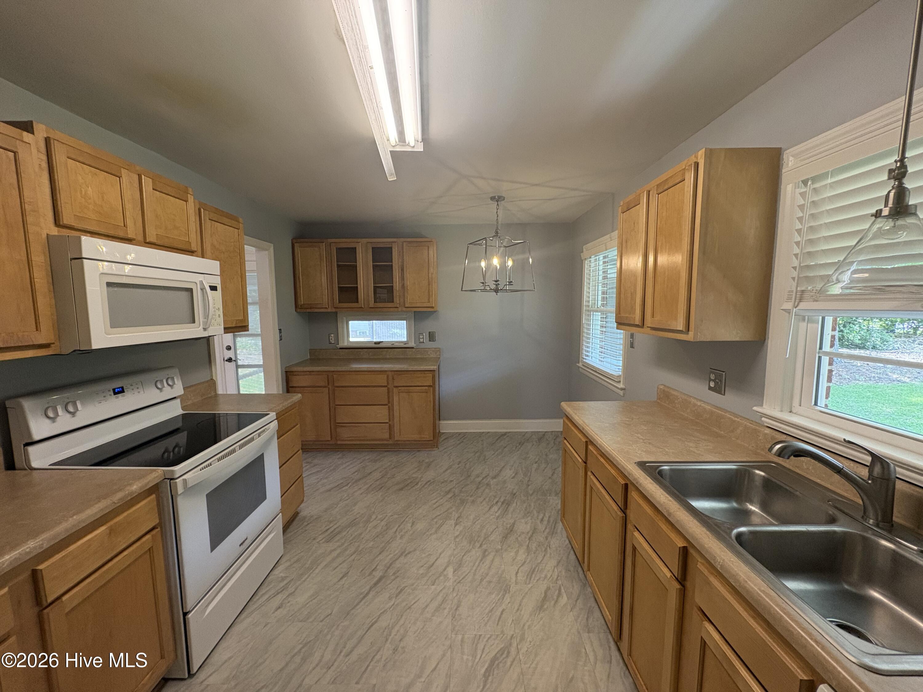 125 Tucker Street Property Photo 16