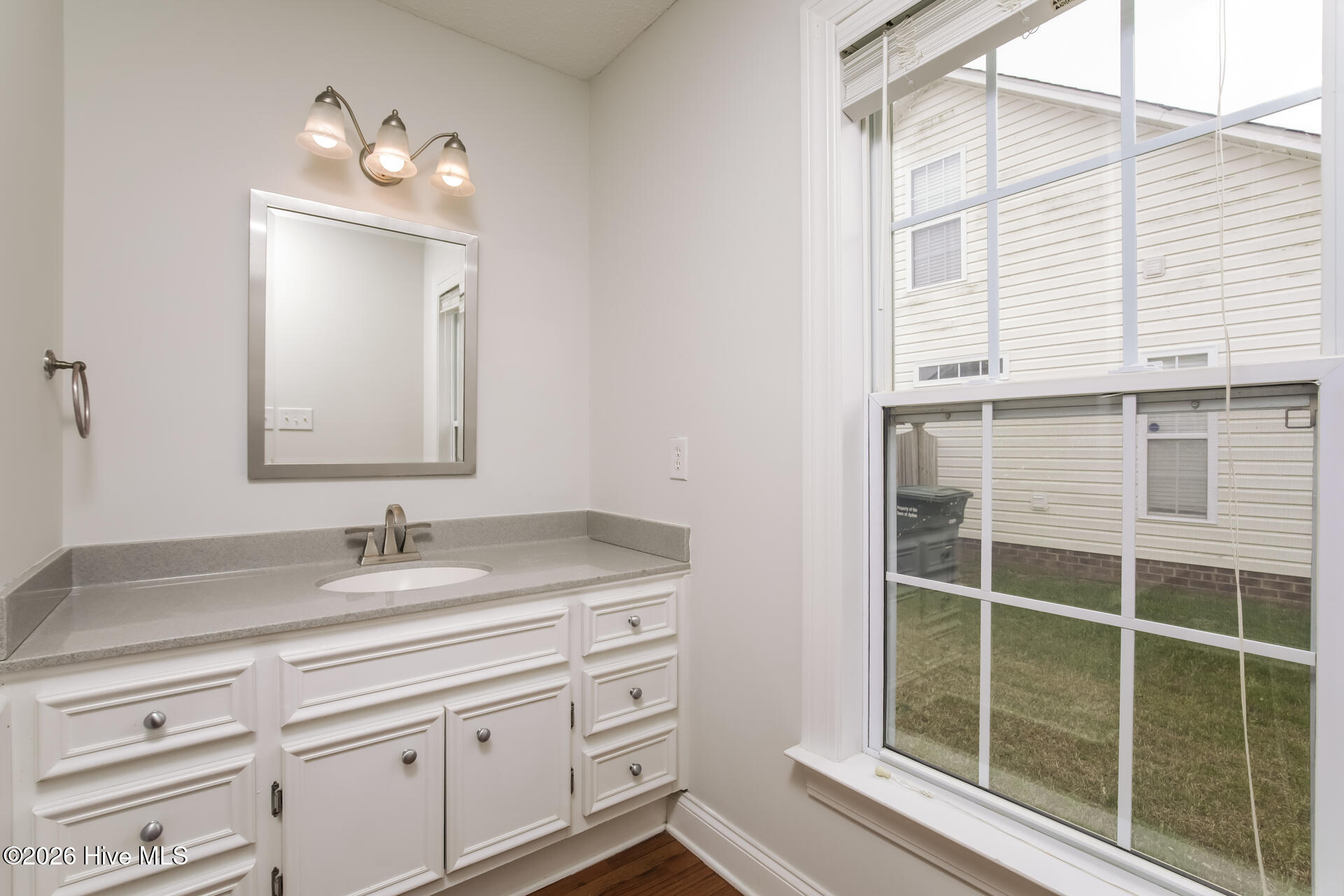 3715 Highland Drive Property Photo 14