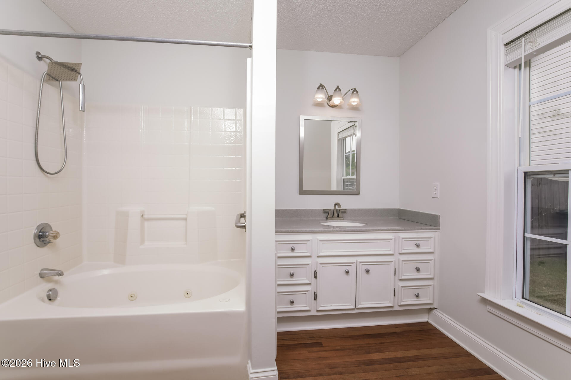 3715 Highland Drive Property Photo 15