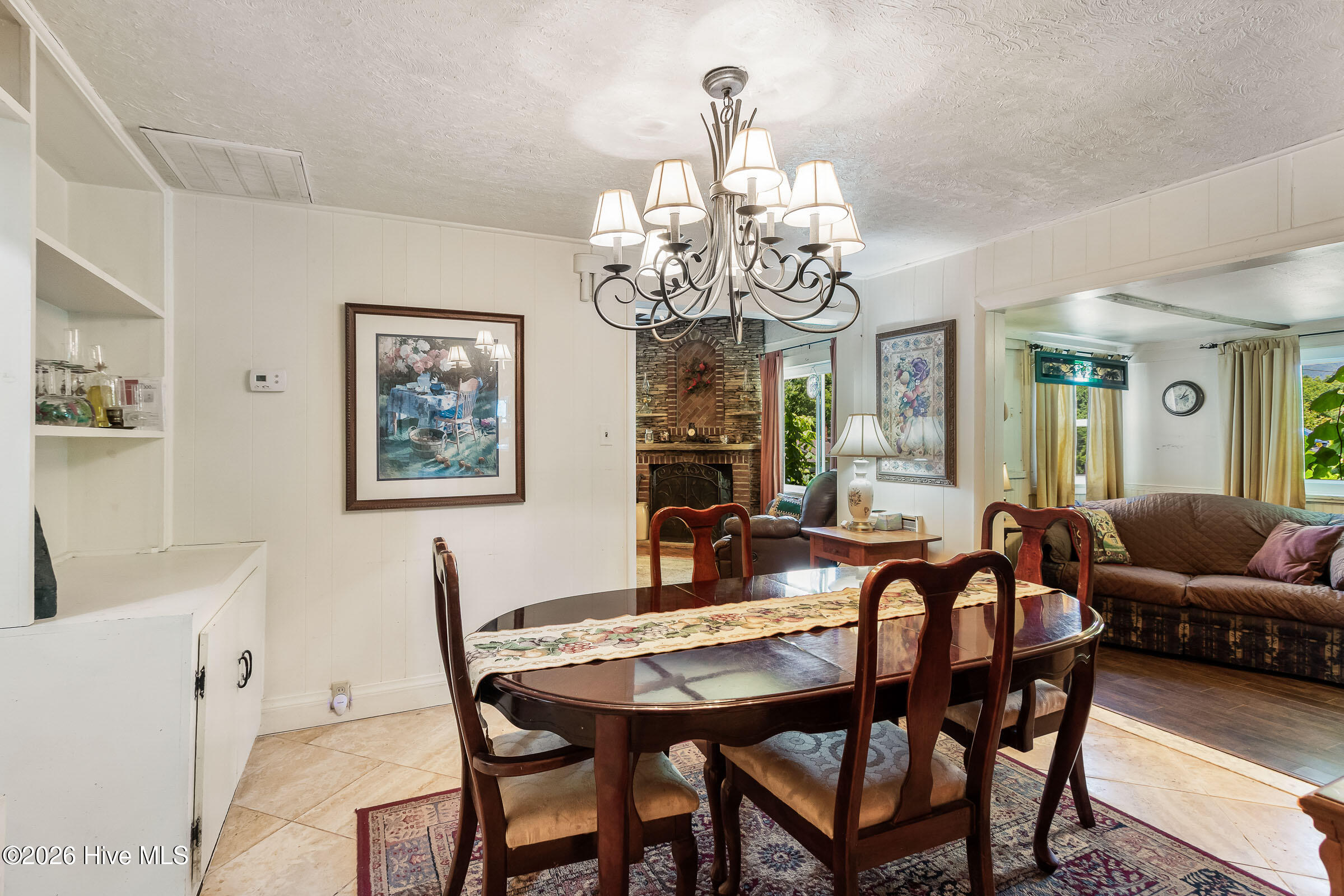 390 Aquone Road Property Photo 17