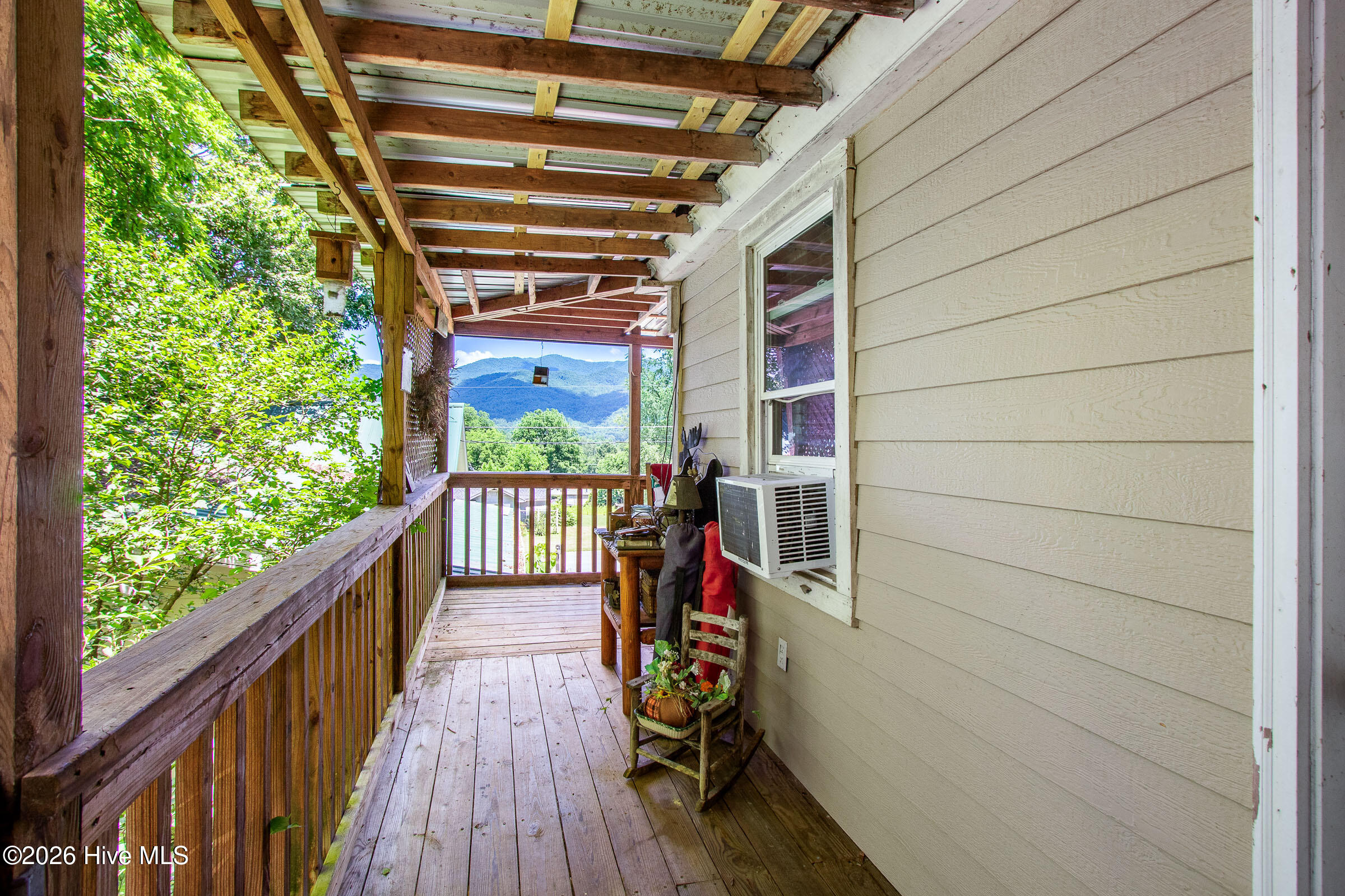 390 Aquone Road Property Photo 47
