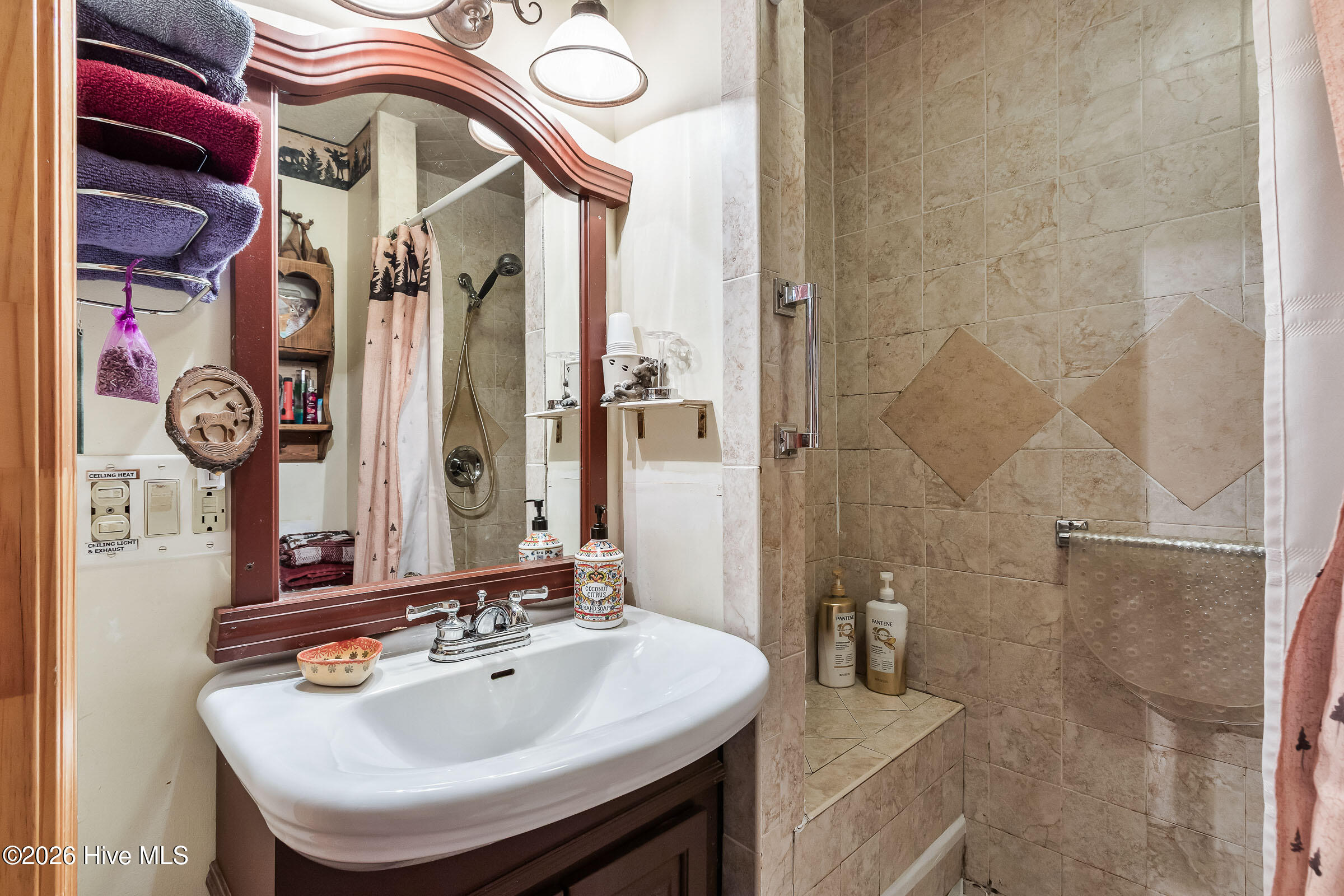 390 Aquone Road Property Photo 67
