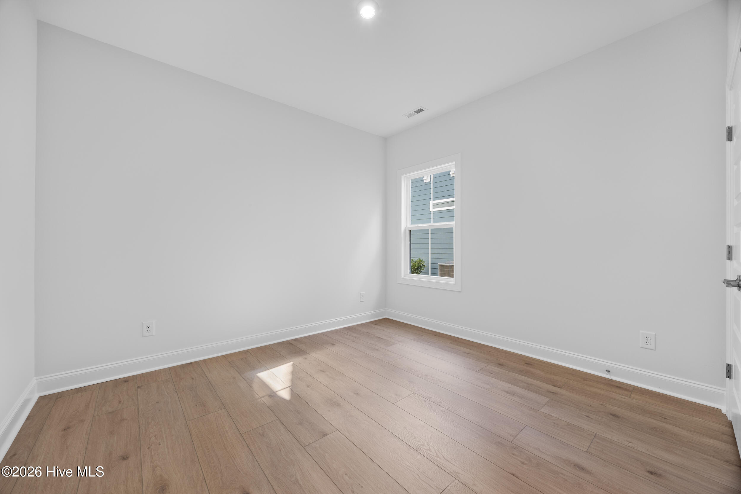 7093 Marsh Shore Point 144 Property Photo 14