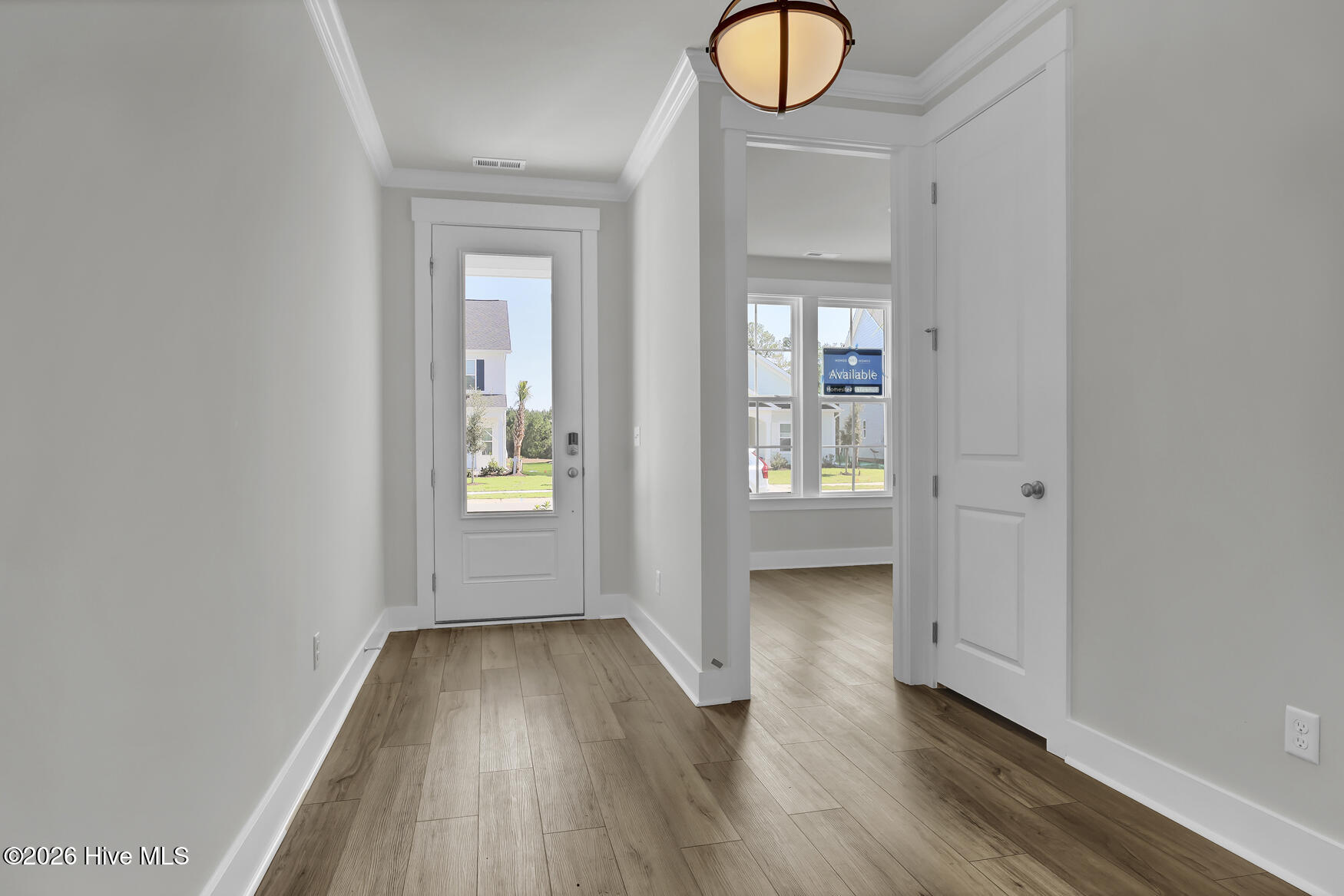 1221 Sunwater Terrace Property Photo 3