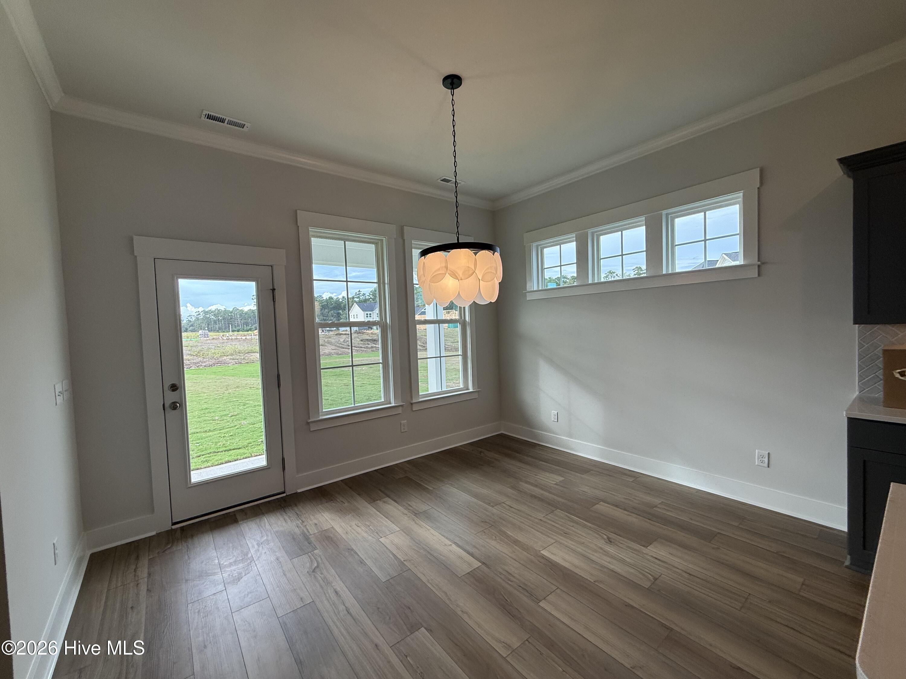 1221 Sunwater Terrace Property Photo 8