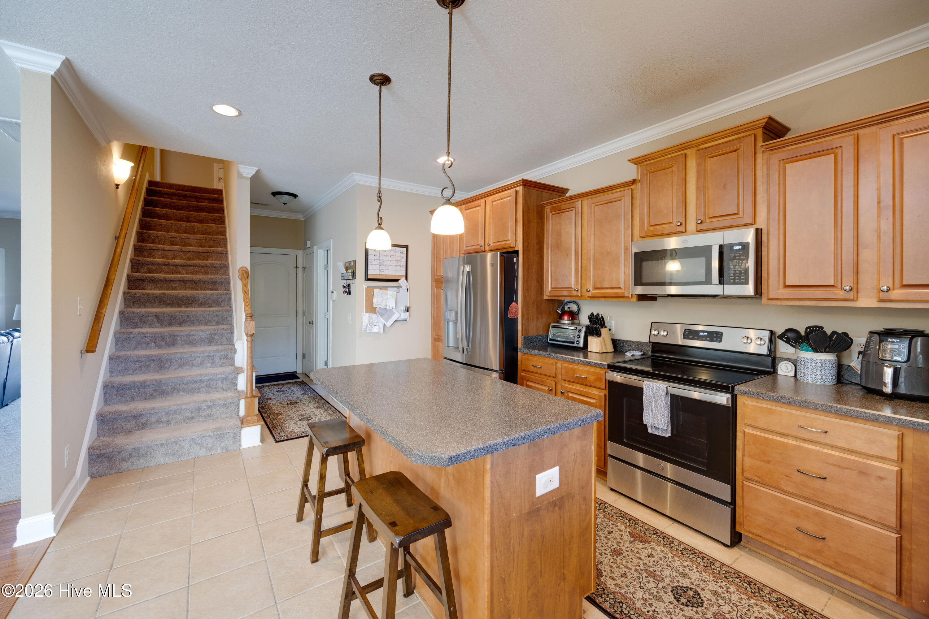 2032 Cambria Drive A Property Photo 8