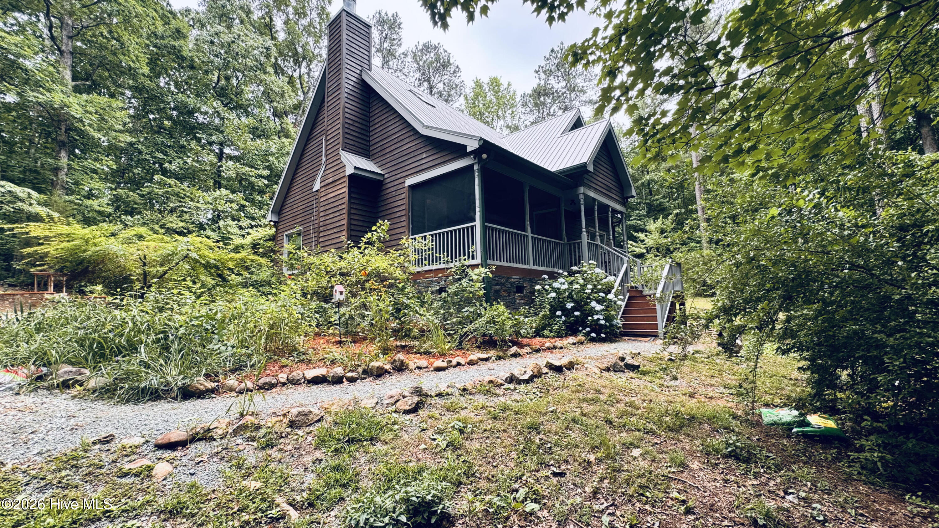 240 Mcgregor Woods Road Property Photo 2