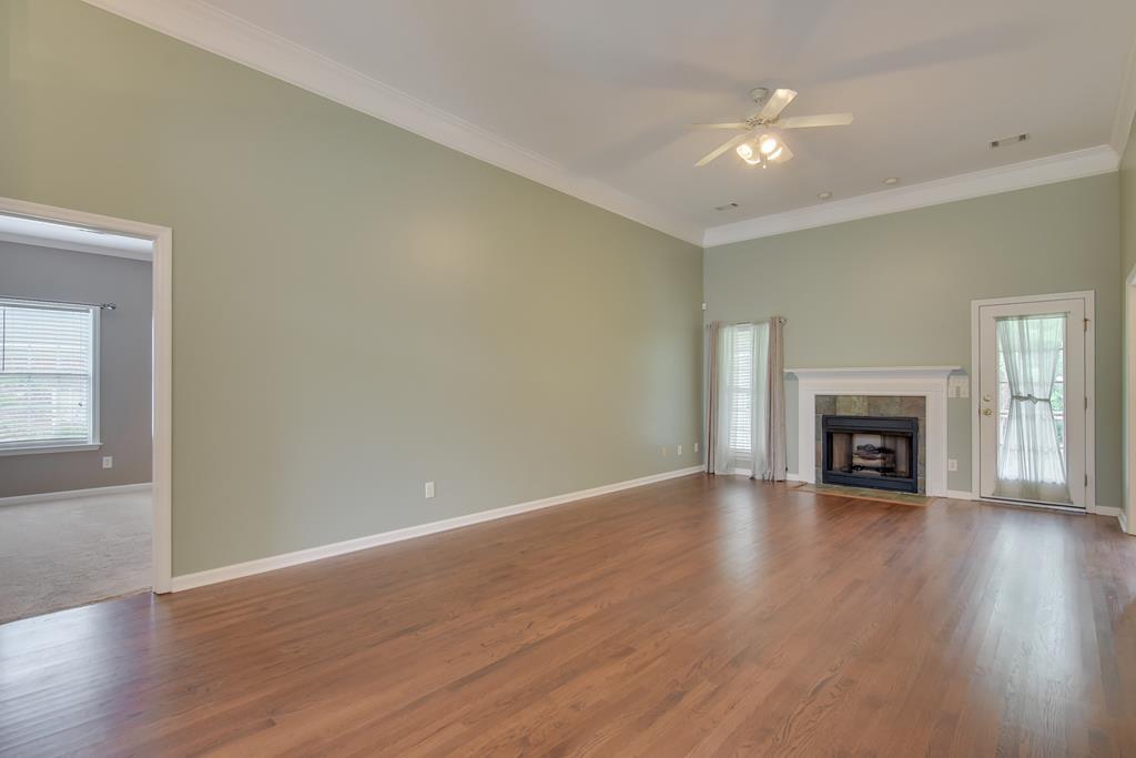4325 Colony Square Property Photo 7
