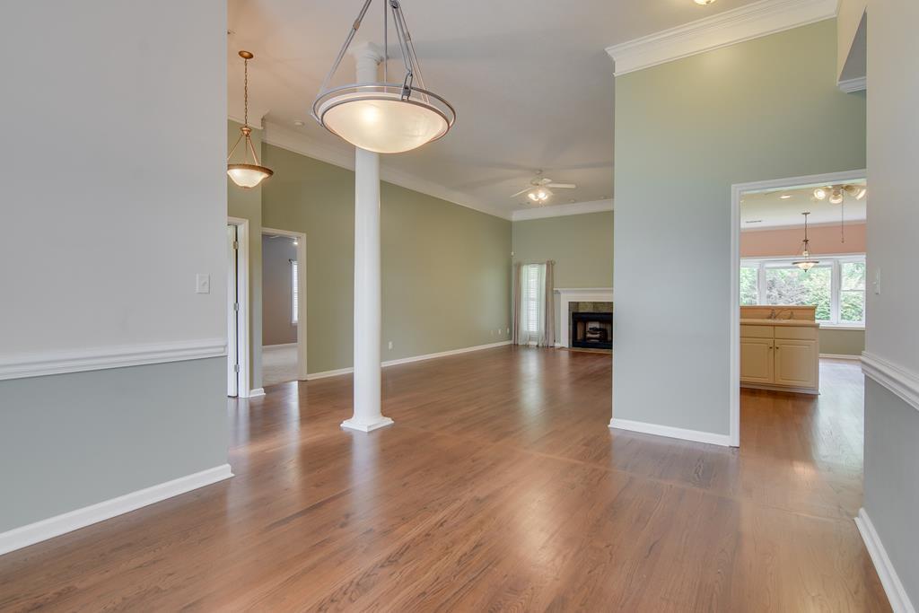4325 Colony Square Property Photo 10