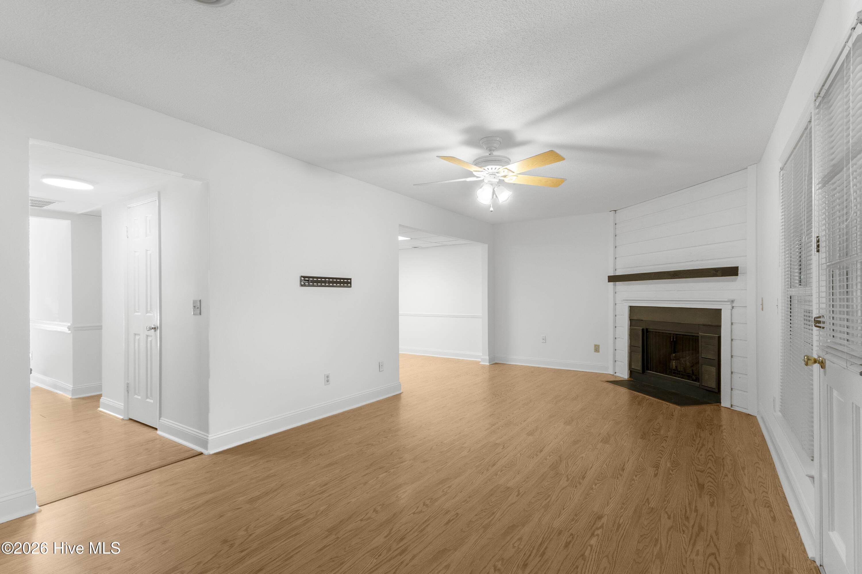 4943 Marlin Court Property Photo 7