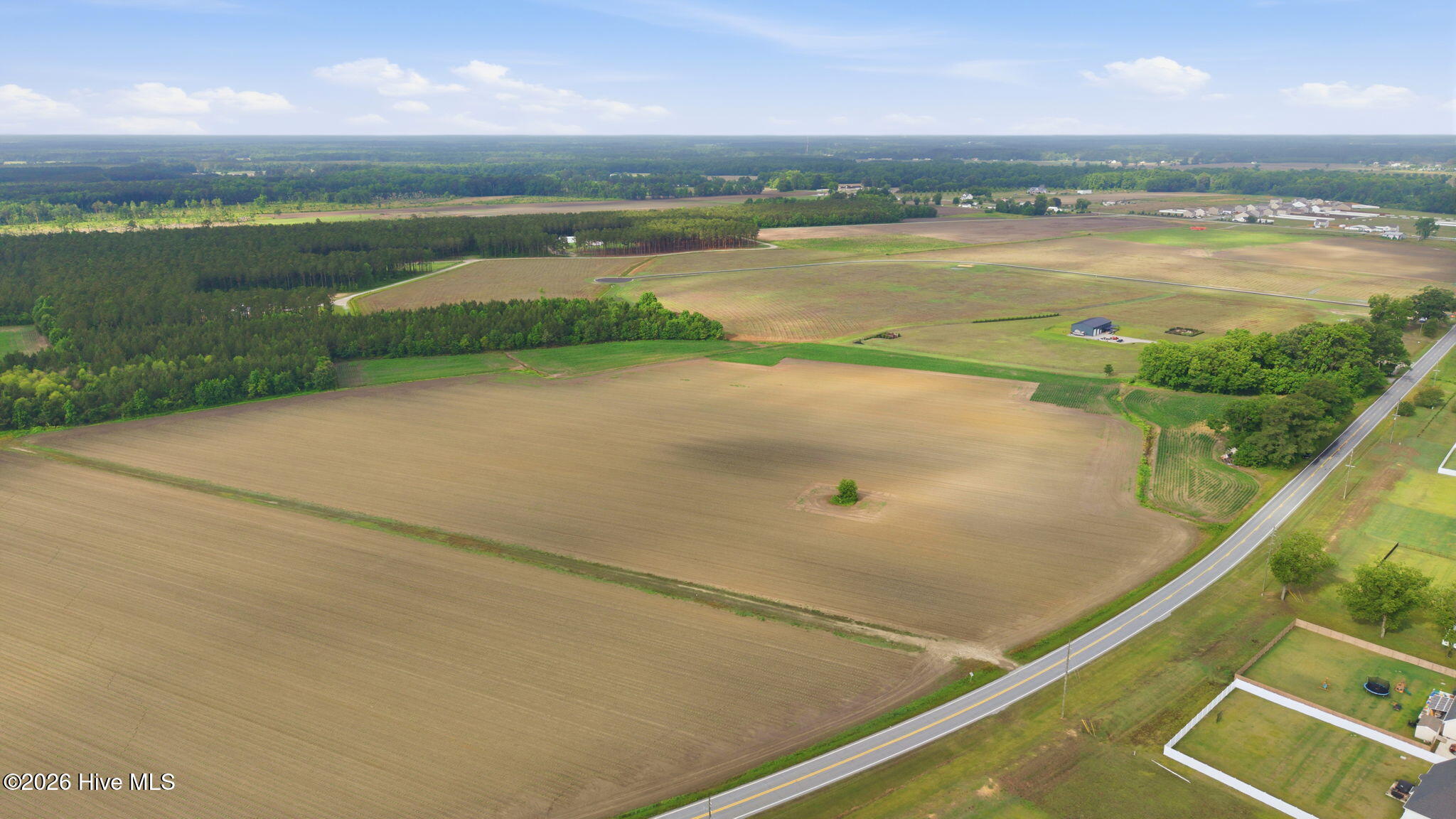 2364 Nc 102 E Property Photo 6