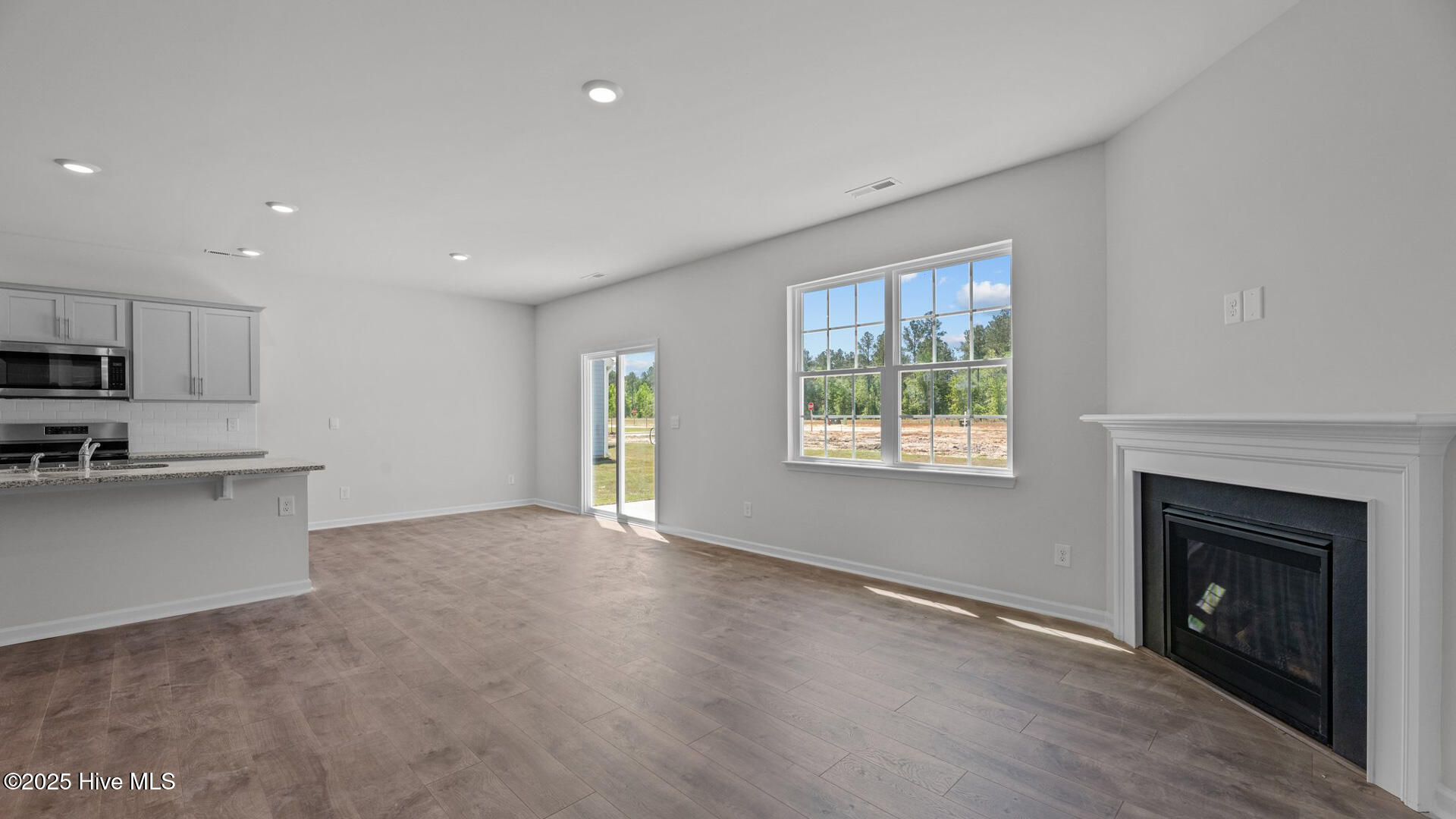 4012 Montford Drive Property Photo 13