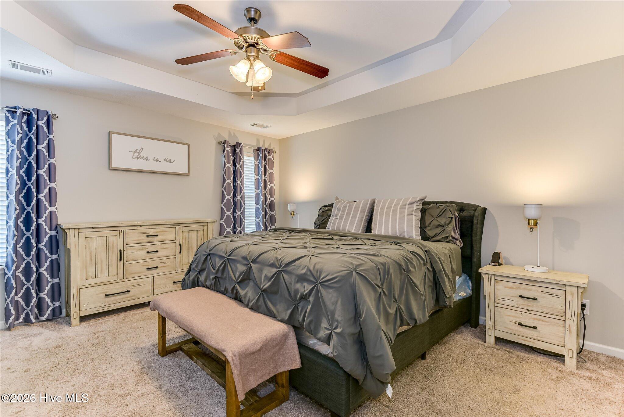 736 Cannock Loop Property Photo 29