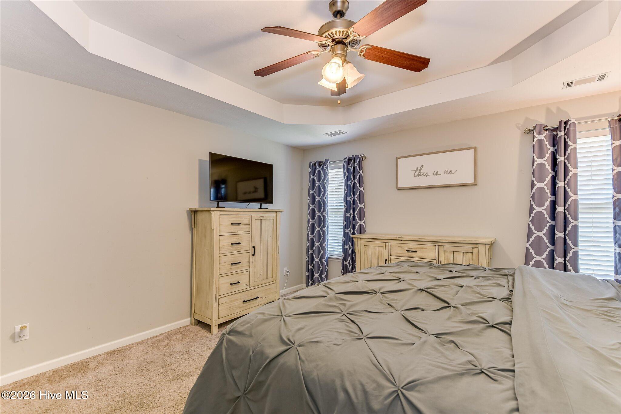 736 Cannock Loop Property Photo 30