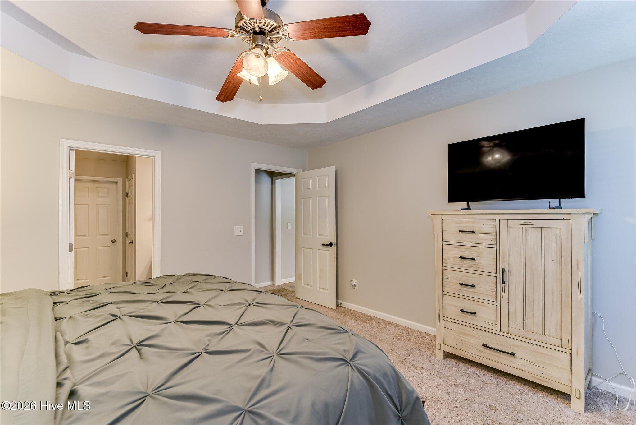 736 Cannock Loop Property Photo 31