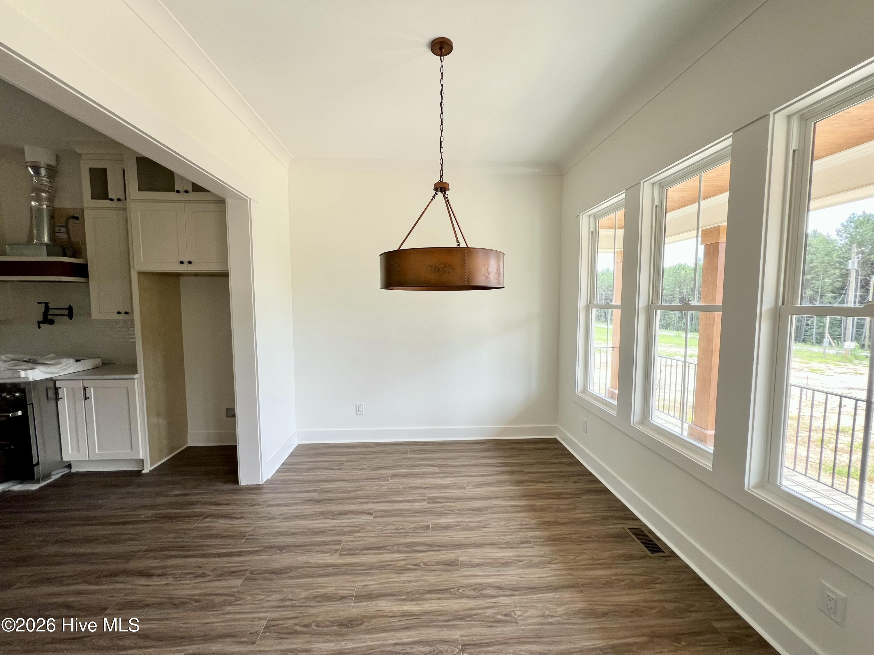 1104 Elevation Road Property Photo 6