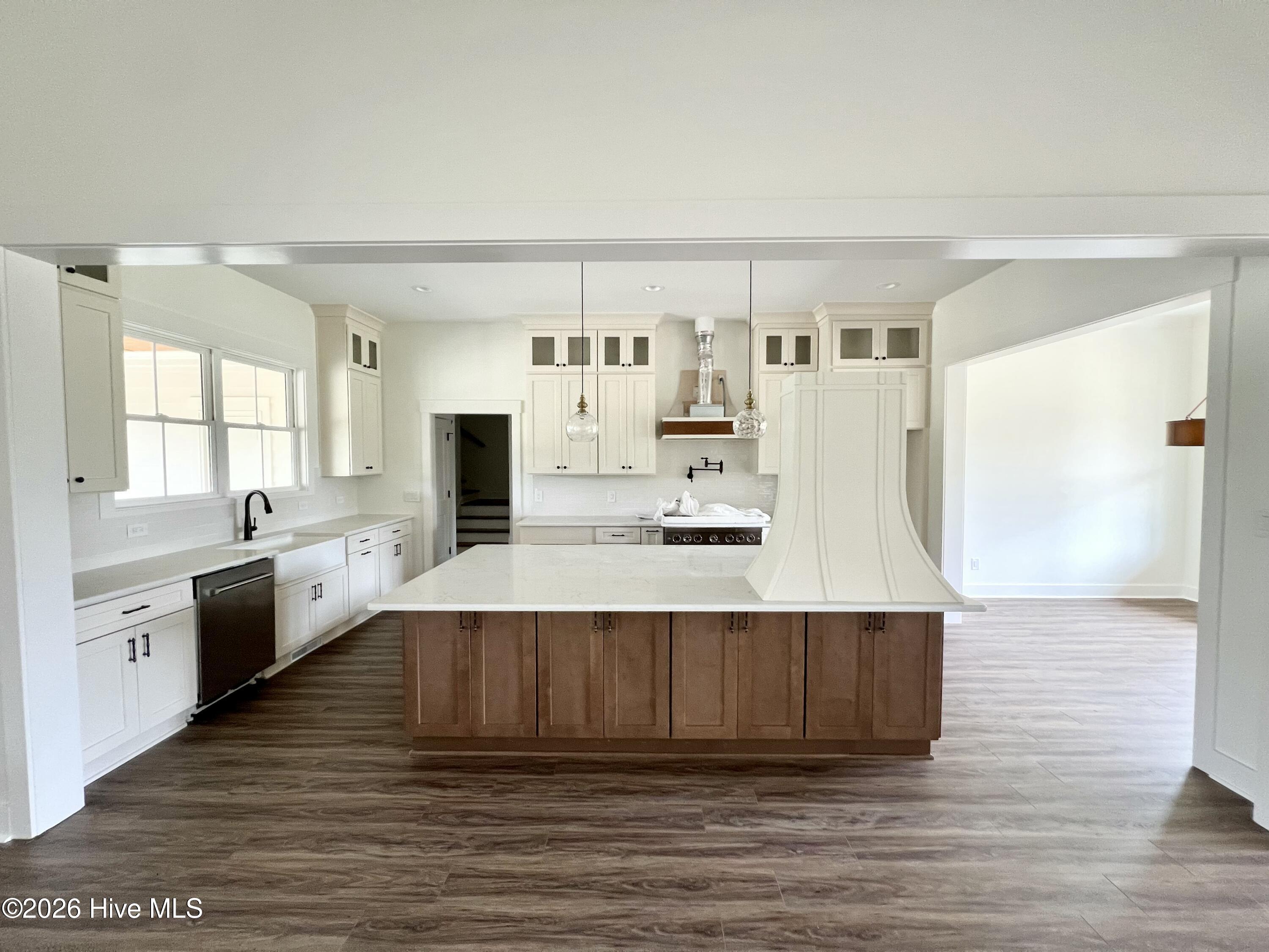1104 Elevation Road Property Photo 8