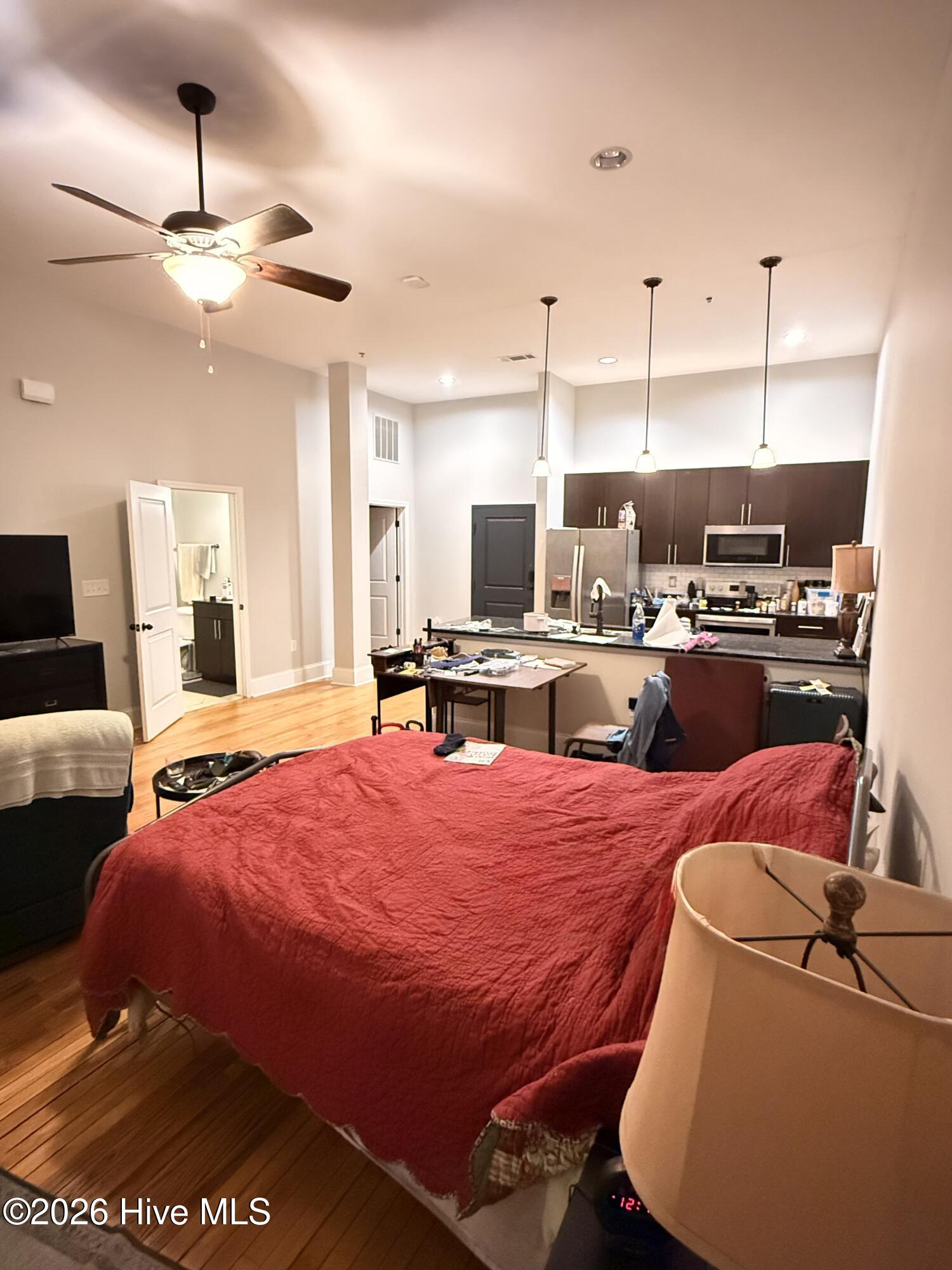 936 Broad Street 407 Property Photo 10