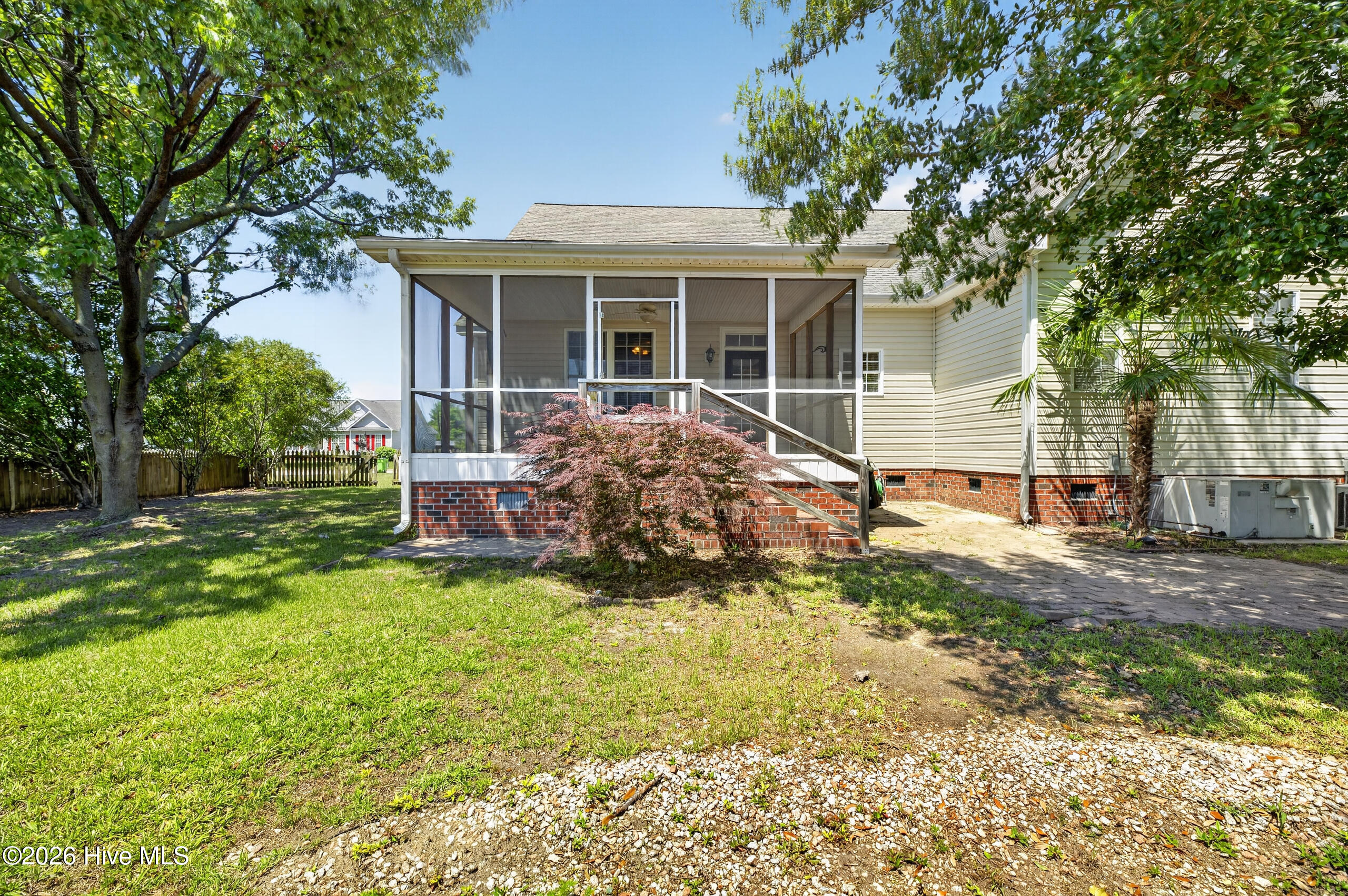 378 Primrose Lane Property Photo 8