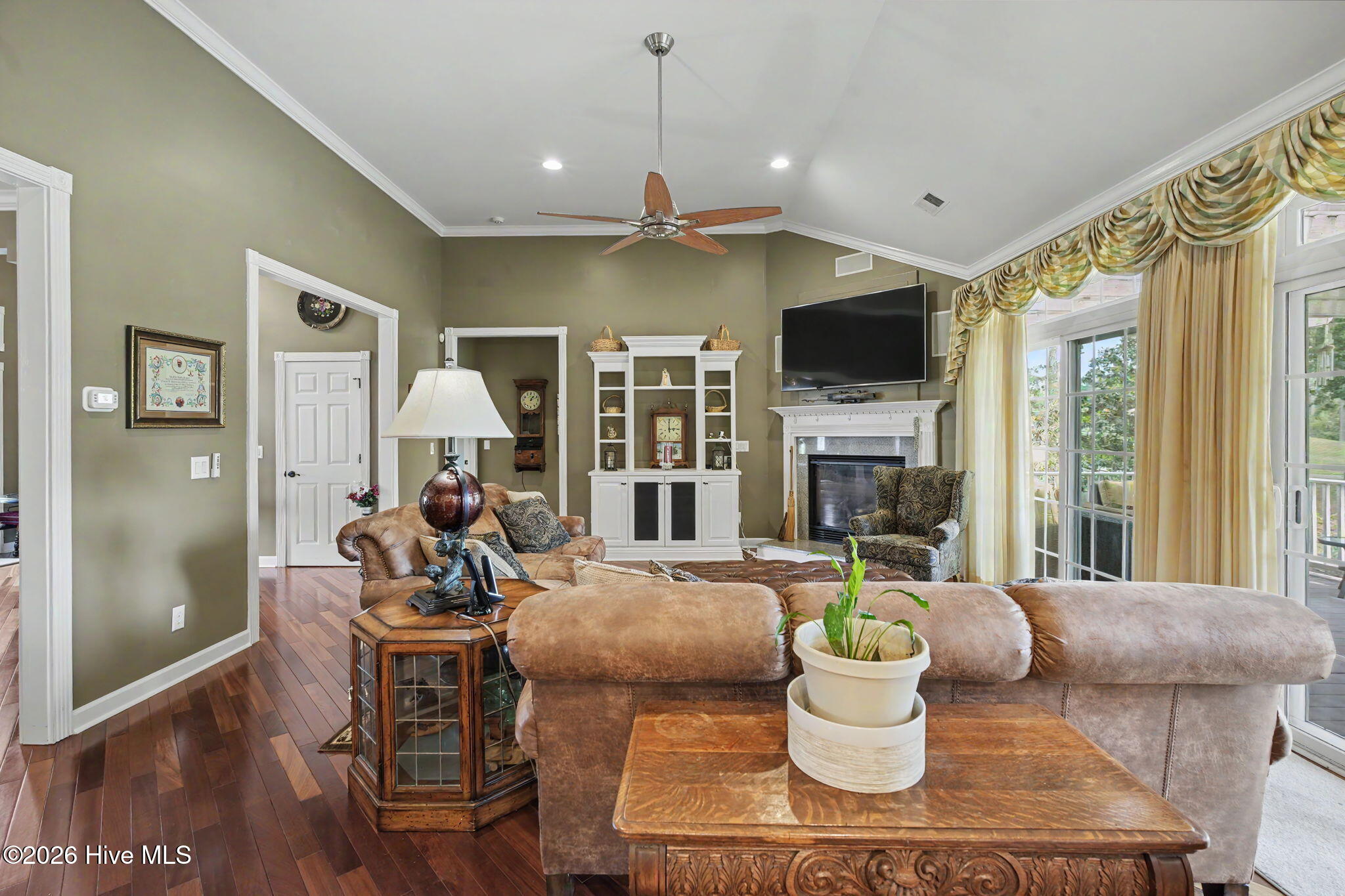 665 Stanton Hall Drive Nw Property Photo 15