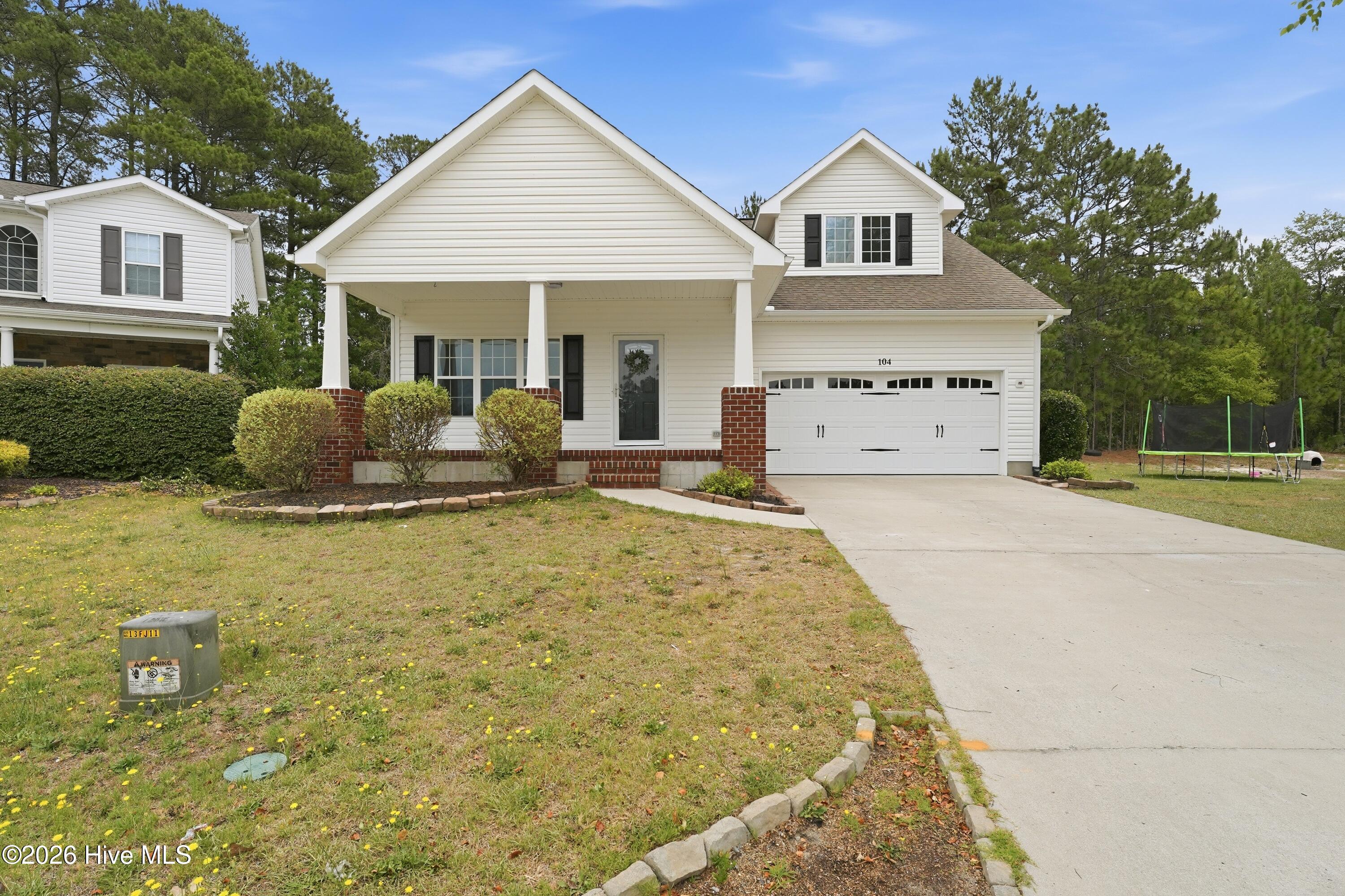 104 Lightwater Court Property Photo 2
