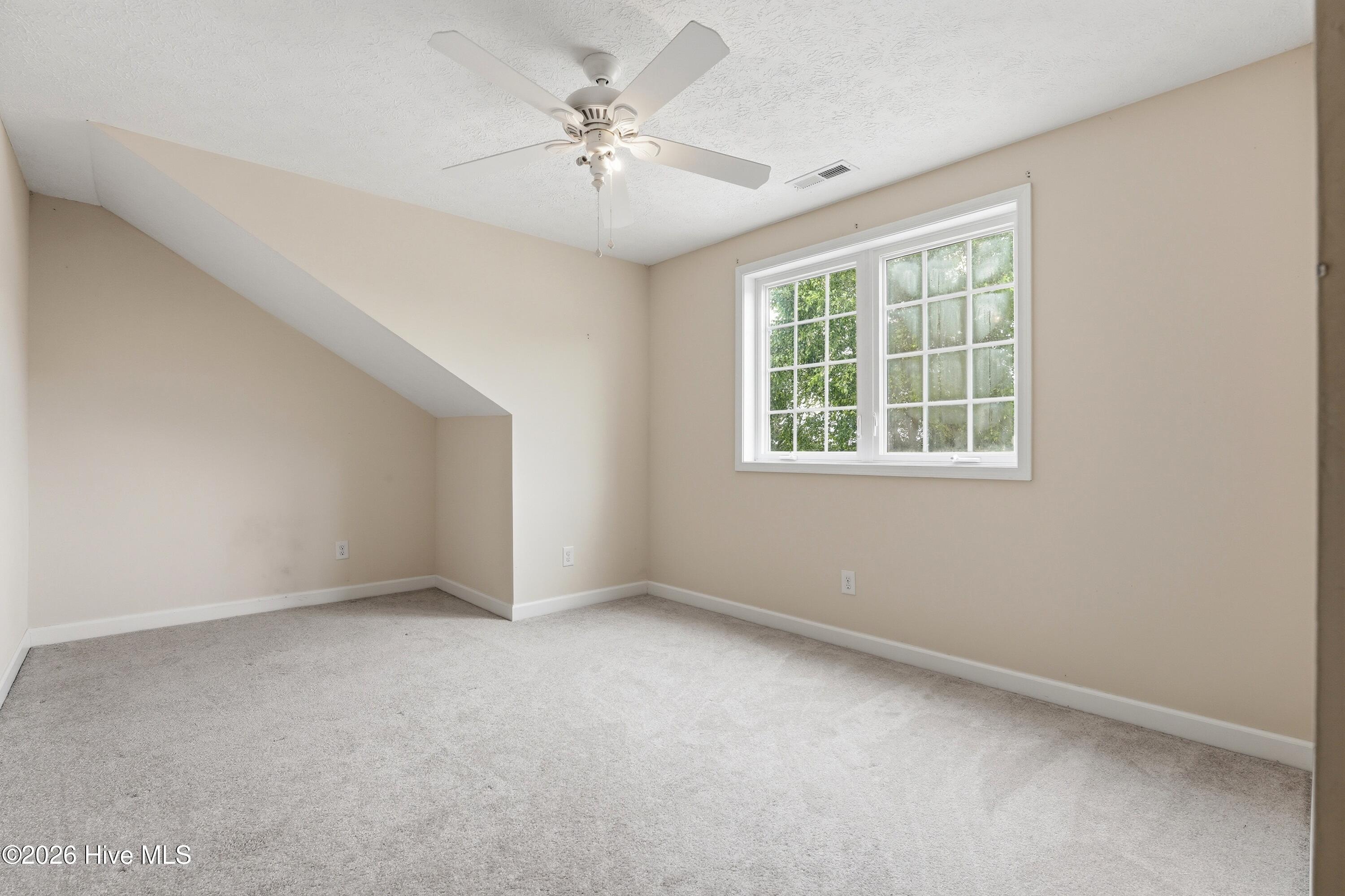 104 Lightwater Court Property Photo 42