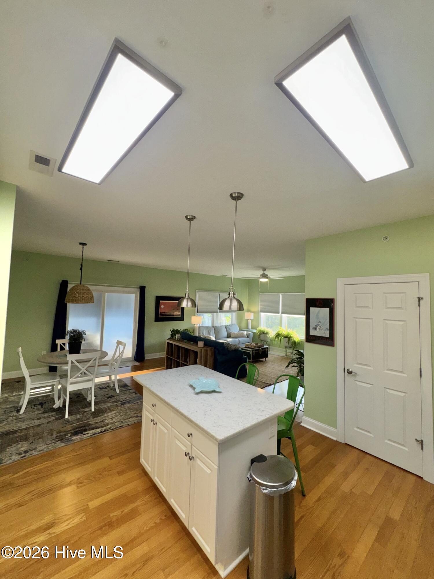 300 Lighthouse Lane D-3 Property Photo 9