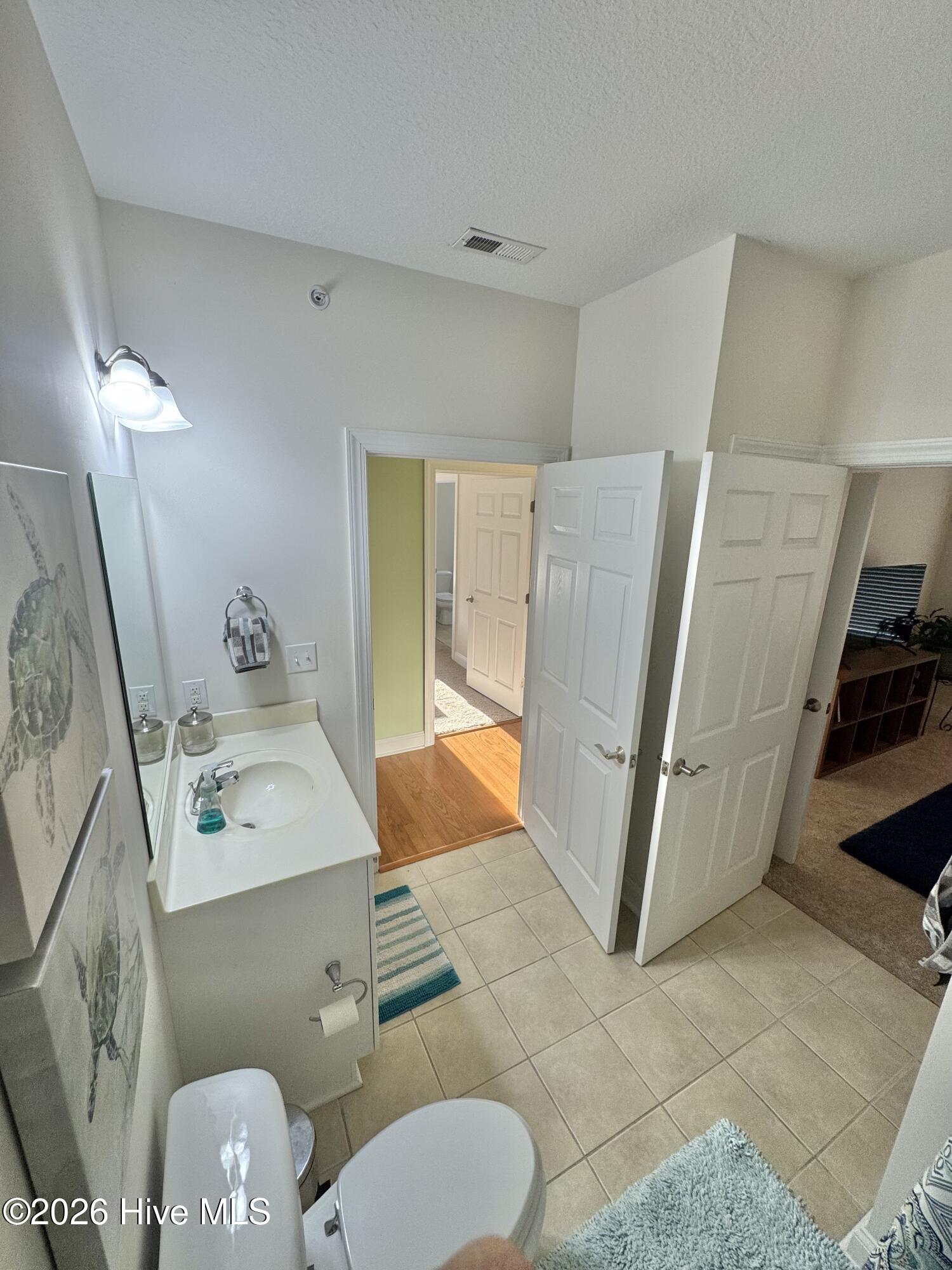 300 Lighthouse Lane D-3 Property Photo 15