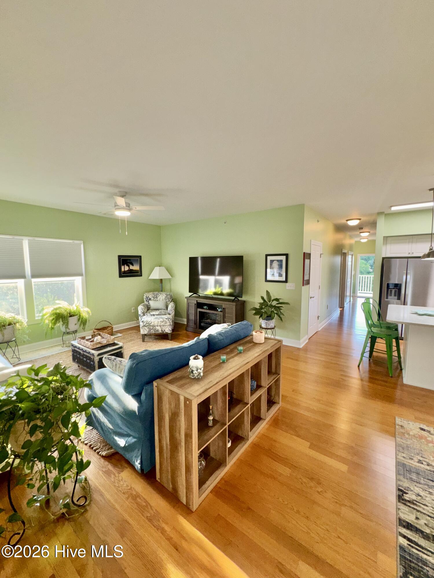 300 Lighthouse Lane D-3 Property Photo 2